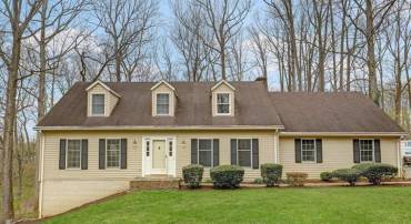 5769 PENDLETON LN, WARRENTON, Virginia 20187, 5 Bedrooms Bedrooms, ,3 BathroomsBathrooms,Residential,For sale,5769 PENDLETON LN,VAFQ2017910 MLS # VAFQ2017910