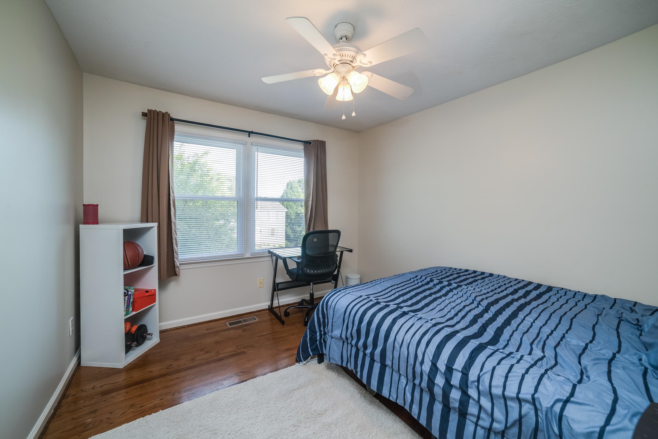 928 BROADVIEW DR, HARRISONBURG, Virginia 22802, 4 Bedrooms Bedrooms, ,3 BathroomsBathrooms,Residential,928 BROADVIEW DR,667773 MLS # 667773