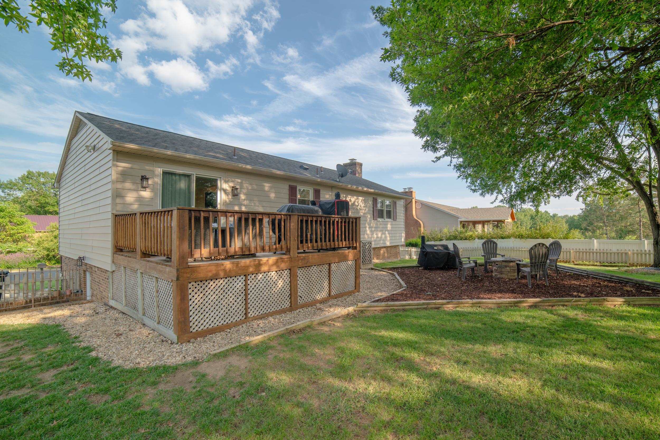 928 BROADVIEW DR, HARRISONBURG, Virginia 22802, 4 Bedrooms Bedrooms, ,3 BathroomsBathrooms,Residential,928 BROADVIEW DR,667773 MLS # 667773