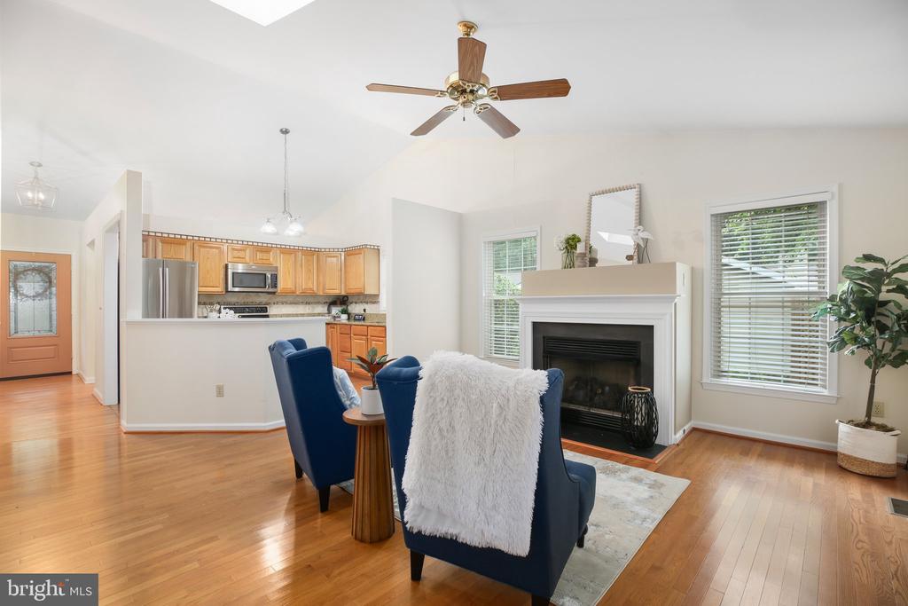 121 JEFFERSON AVE, LOCUST GROVE, Virginia 22508, 3 Bedrooms Bedrooms, ,2 BathroomsBathrooms,Residential,121 JEFFERSON AVE,VAOR2009920 MLS # VAOR2009920