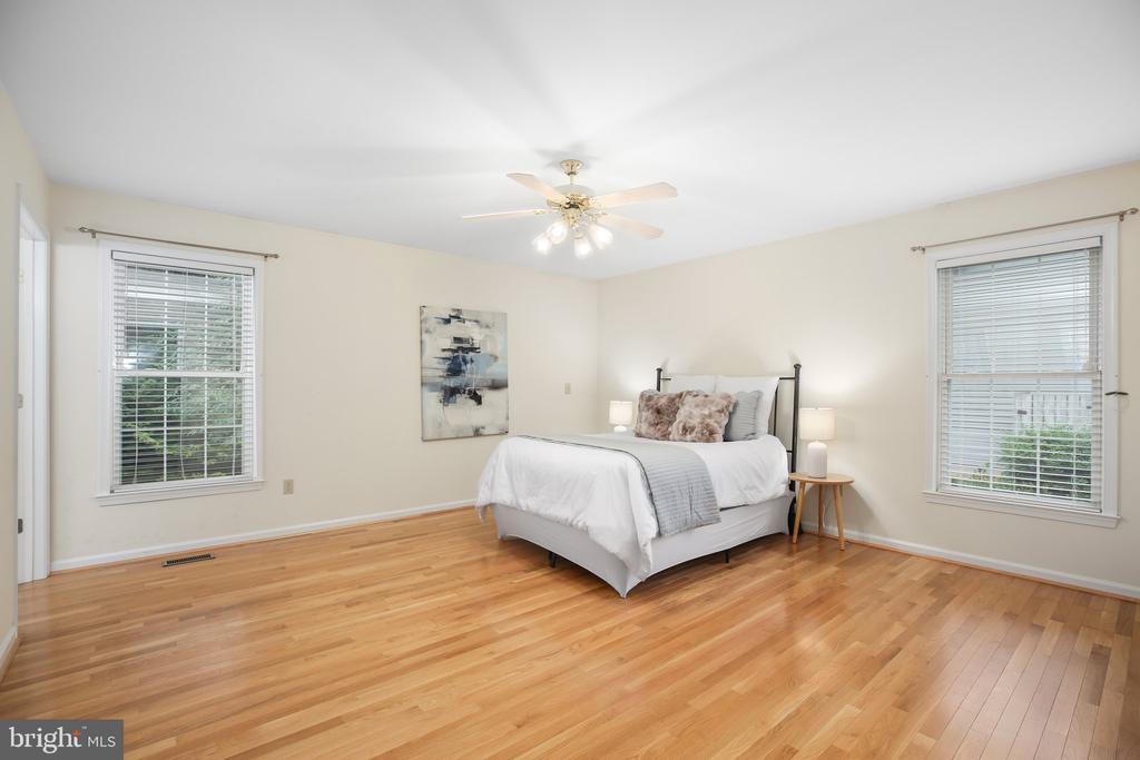 121 JEFFERSON AVE, LOCUST GROVE, Virginia 22508, 3 Bedrooms Bedrooms, ,2 BathroomsBathrooms,Residential,121 JEFFERSON AVE,VAOR2009920 MLS # VAOR2009920