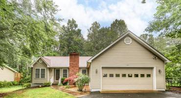 121 JEFFERSON AVE, LOCUST GROVE, Virginia 22508, 3 Bedrooms Bedrooms, ,2 BathroomsBathrooms,Residential,121 JEFFERSON AVE,VAOR2009920 MLS # VAOR2009920
