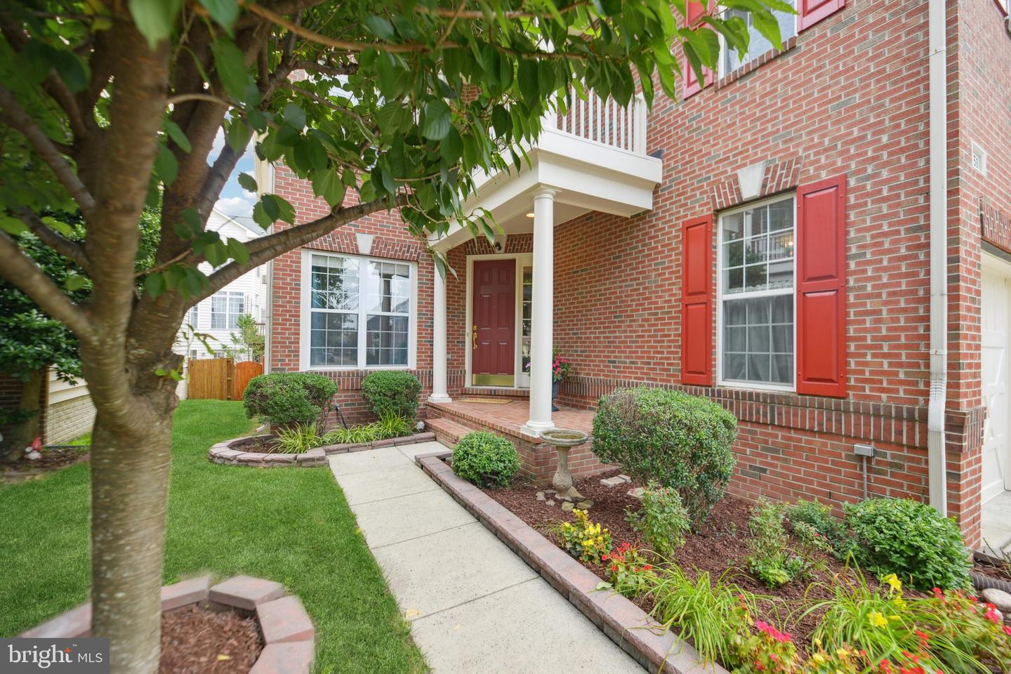 2458 CYPRESS GREEN LN, OAK HILL, Virginia 20171, 5 Bedrooms Bedrooms, ,4 BathroomsBathrooms,Residential,For sale,2458 CYPRESS GREEN LN,VAFX2253230 MLS # VAFX2253230