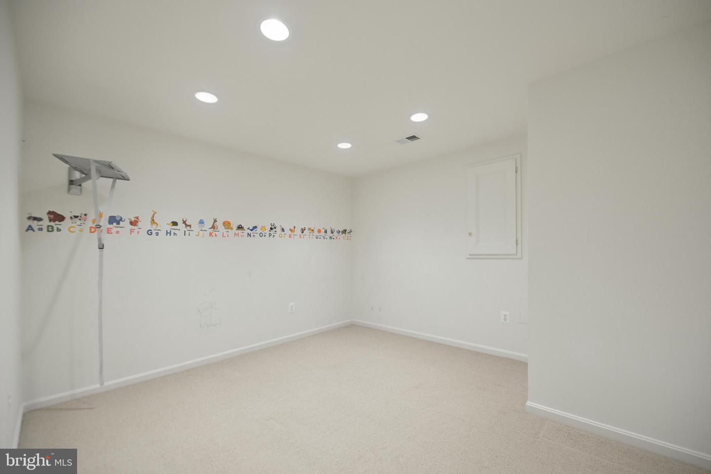 2458 CYPRESS GREEN LN, OAK HILL, Virginia 20171, 5 Bedrooms Bedrooms, ,4 BathroomsBathrooms,Residential,For sale,2458 CYPRESS GREEN LN,VAFX2253230 MLS # VAFX2253230