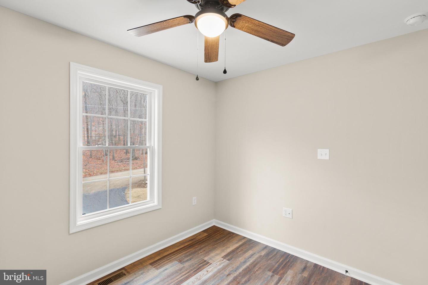 201 WINCHESTER DR, WINCHESTER, Virginia 22602, 3 Bedrooms Bedrooms, ,2 BathroomsBathrooms,Residential,For sale,201 WINCHESTER DR,VAFV2035384 MLS # VAFV2035384