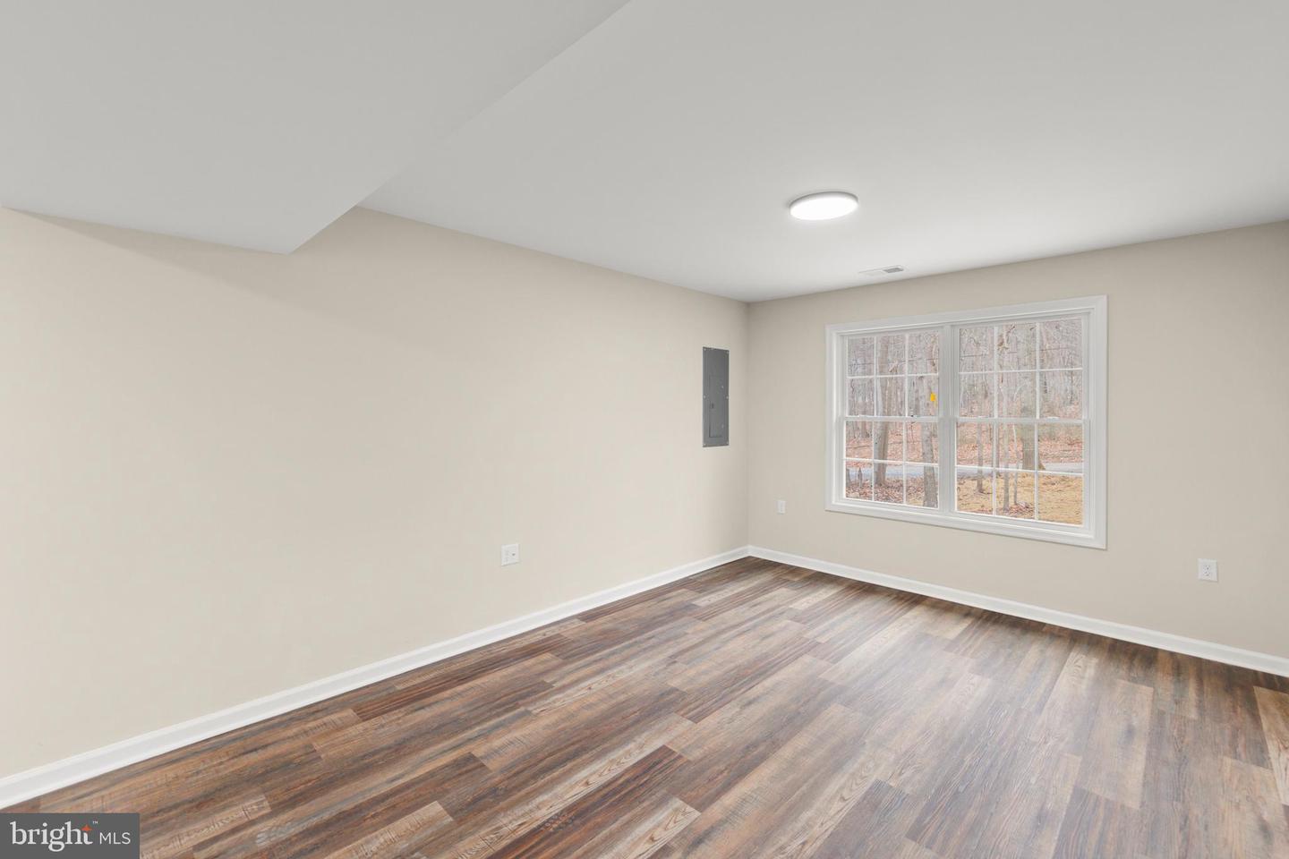201 WINCHESTER DR, WINCHESTER, Virginia 22602, 3 Bedrooms Bedrooms, ,2 BathroomsBathrooms,Residential,For sale,201 WINCHESTER DR,VAFV2035384 MLS # VAFV2035384