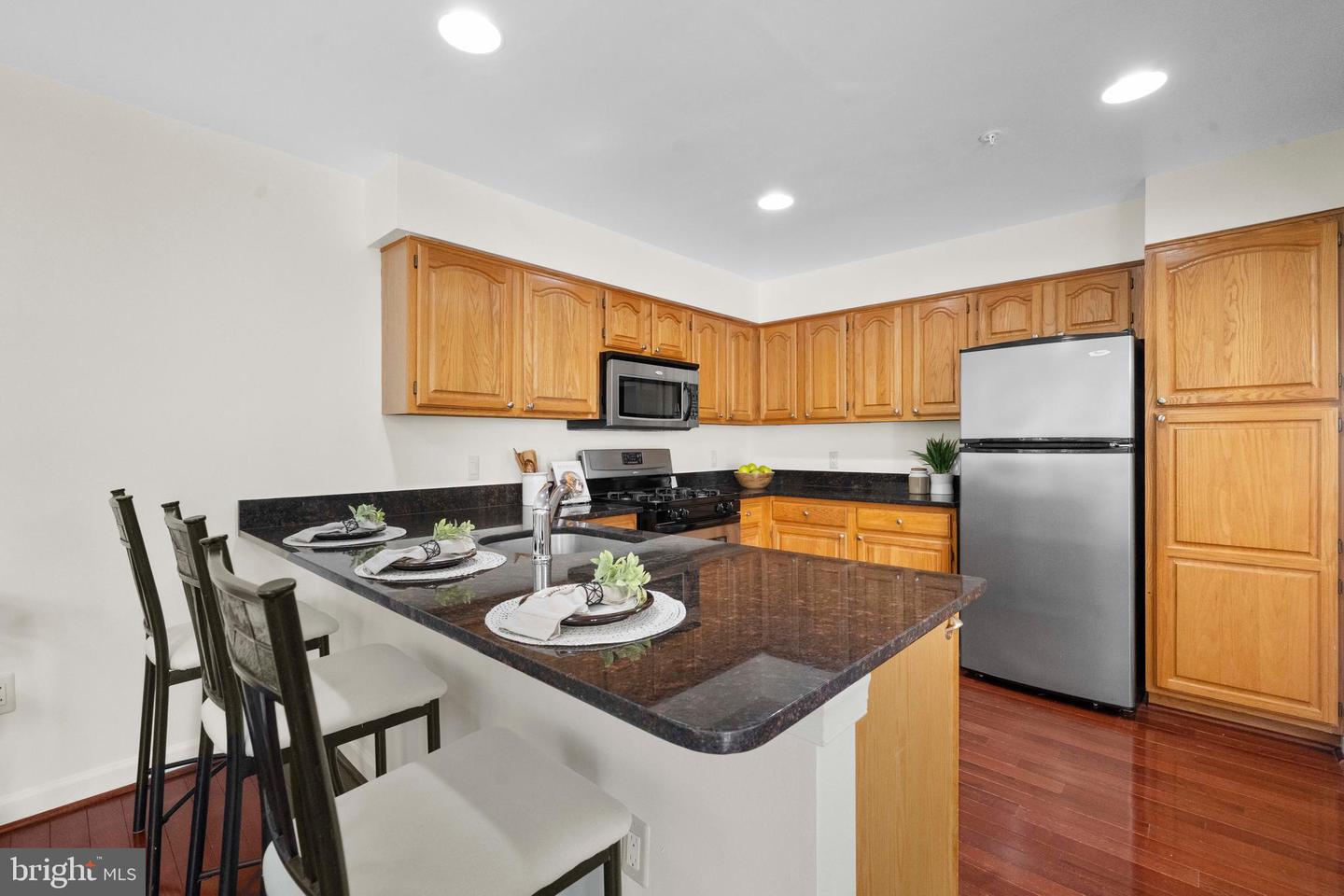 6220 SQUIRES HILL DR, FALLS CHURCH, Virginia 22044, 3 Bedrooms Bedrooms, ,2 BathroomsBathrooms,Residential,For sale,6220 SQUIRES HILL DR,VAFX2258572 MLS # VAFX2258572