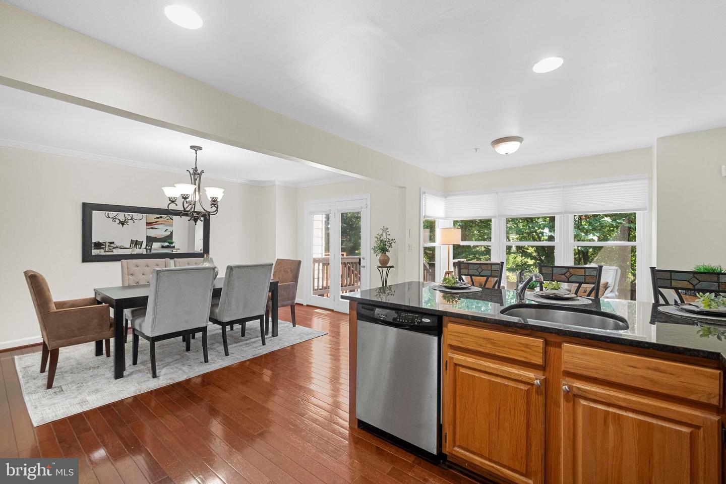6220 SQUIRES HILL DR, FALLS CHURCH, Virginia 22044, 3 Bedrooms Bedrooms, ,2 BathroomsBathrooms,Residential,For sale,6220 SQUIRES HILL DR,VAFX2258572 MLS # VAFX2258572
