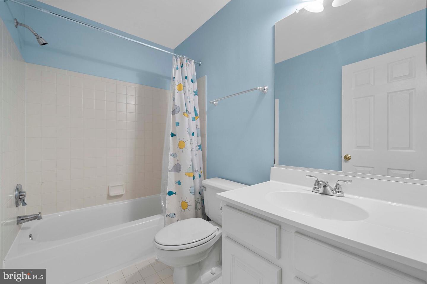 6220 SQUIRES HILL DR, FALLS CHURCH, Virginia 22044, 3 Bedrooms Bedrooms, ,2 BathroomsBathrooms,Residential,For sale,6220 SQUIRES HILL DR,VAFX2258572 MLS # VAFX2258572