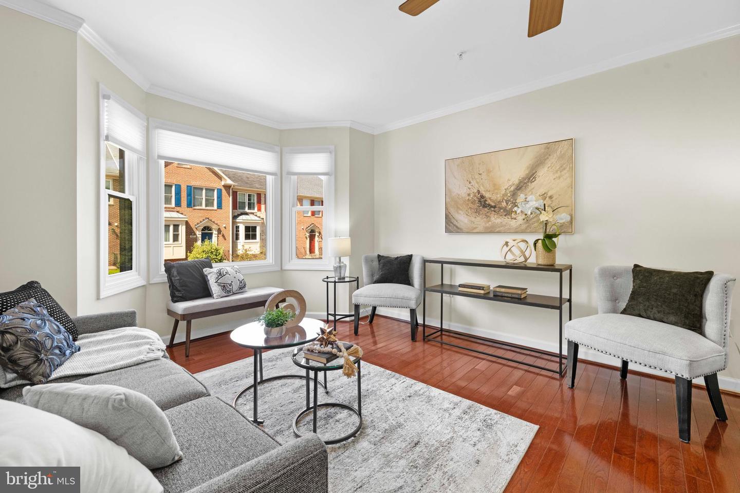 6220 SQUIRES HILL DR, FALLS CHURCH, Virginia 22044, 3 Bedrooms Bedrooms, ,2 BathroomsBathrooms,Residential,For sale,6220 SQUIRES HILL DR,VAFX2258572 MLS # VAFX2258572