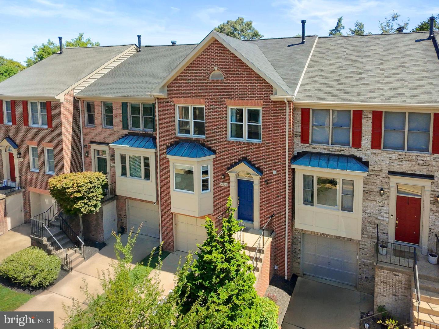 6220 SQUIRES HILL DR, FALLS CHURCH, Virginia 22044, 3 Bedrooms Bedrooms, ,2 BathroomsBathrooms,Residential,For sale,6220 SQUIRES HILL DR,VAFX2258572 MLS # VAFX2258572