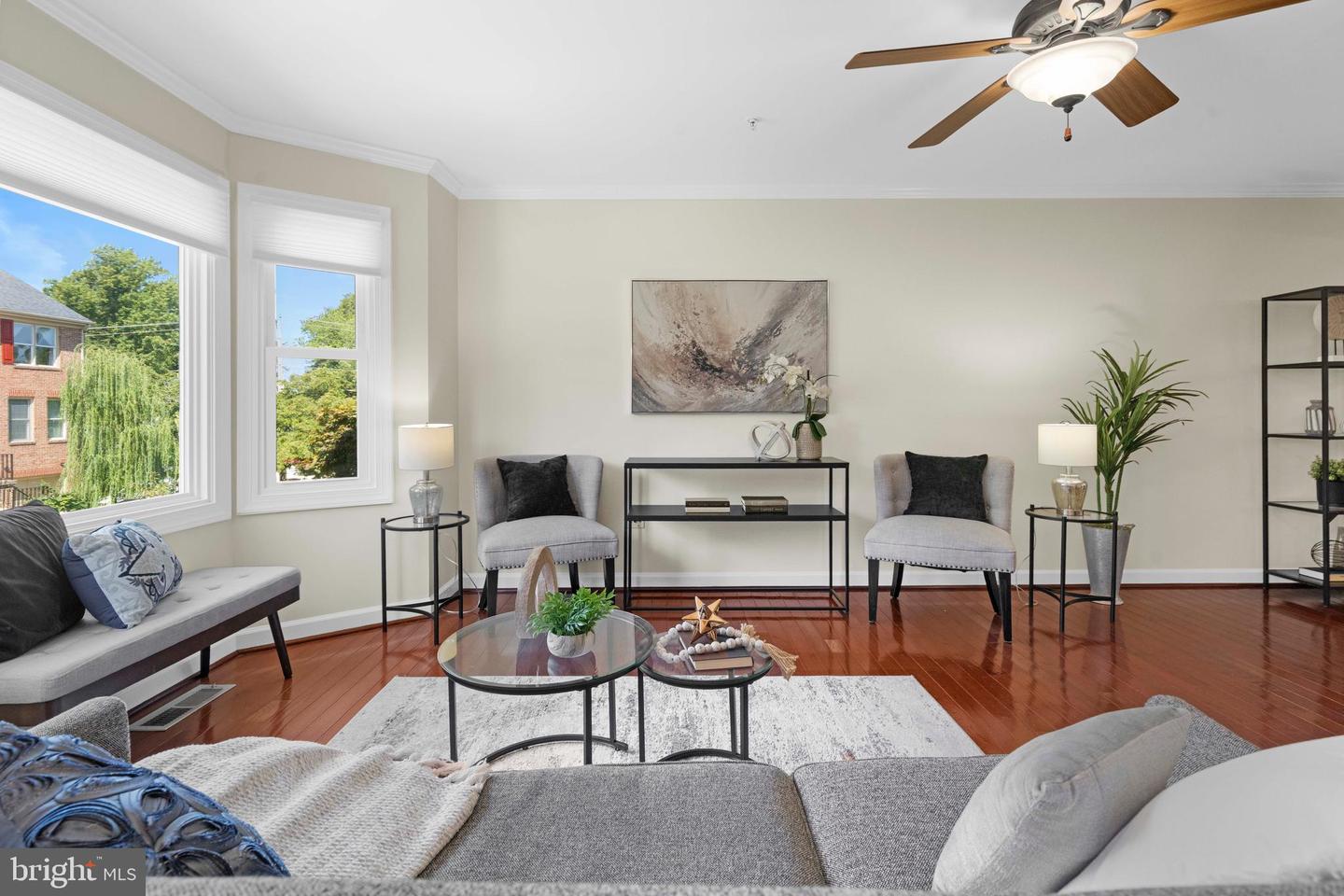 6220 SQUIRES HILL DR, FALLS CHURCH, Virginia 22044, 3 Bedrooms Bedrooms, ,2 BathroomsBathrooms,Residential,For sale,6220 SQUIRES HILL DR,VAFX2258572 MLS # VAFX2258572