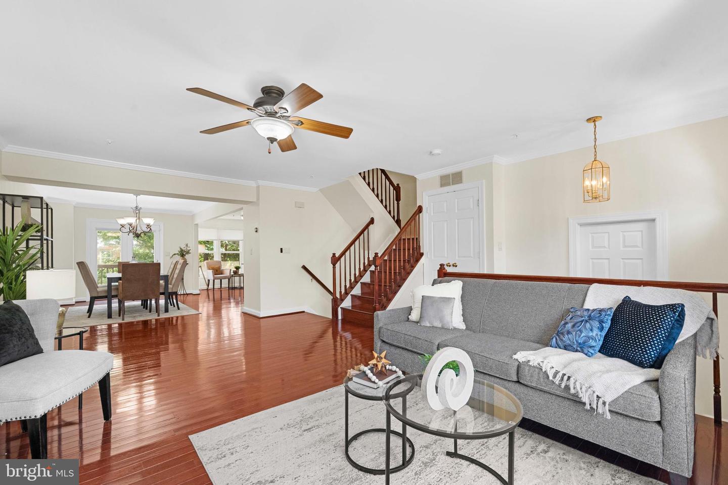 6220 SQUIRES HILL DR, FALLS CHURCH, Virginia 22044, 3 Bedrooms Bedrooms, ,2 BathroomsBathrooms,Residential,For sale,6220 SQUIRES HILL DR,VAFX2258572 MLS # VAFX2258572