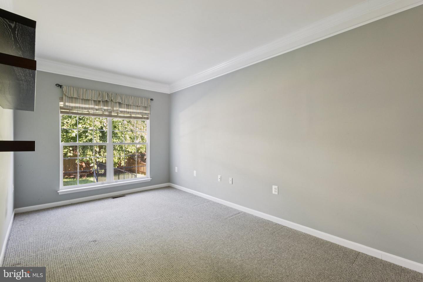 154 ALPINE DR SE, LEESBURG, Virginia 20175, 5 Bedrooms Bedrooms, ,3 BathroomsBathrooms,Residential,For sale,154 ALPINE DR SE,VALO2103696 MLS # VALO2103696