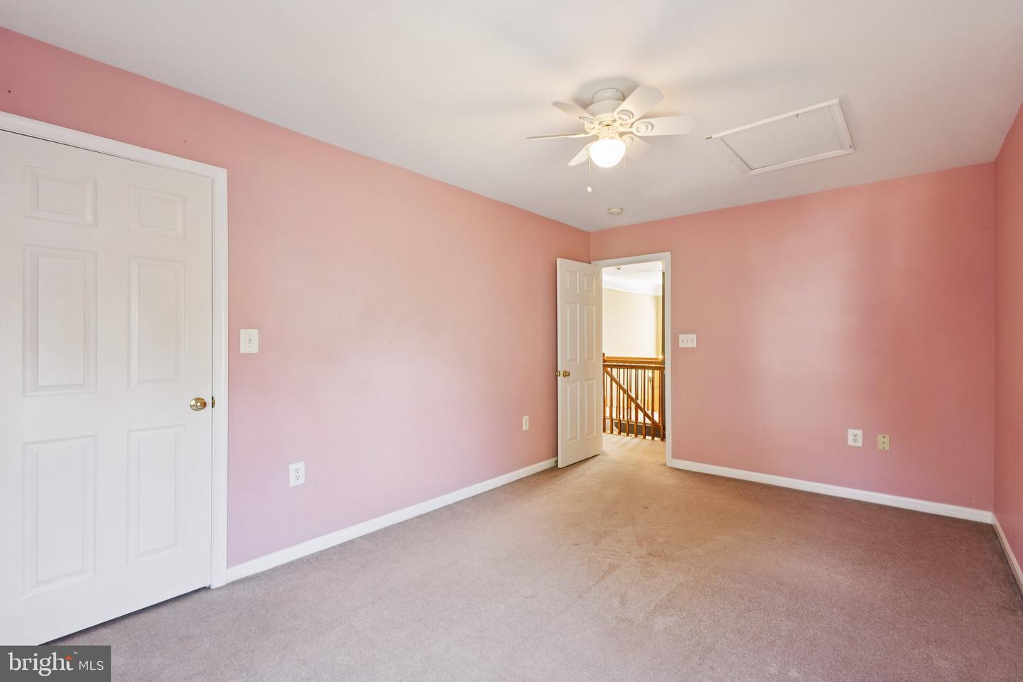 154 ALPINE DR SE, LEESBURG, Virginia 20175, 5 Bedrooms Bedrooms, ,3 BathroomsBathrooms,Residential,For sale,154 ALPINE DR SE,VALO2103696 MLS # VALO2103696