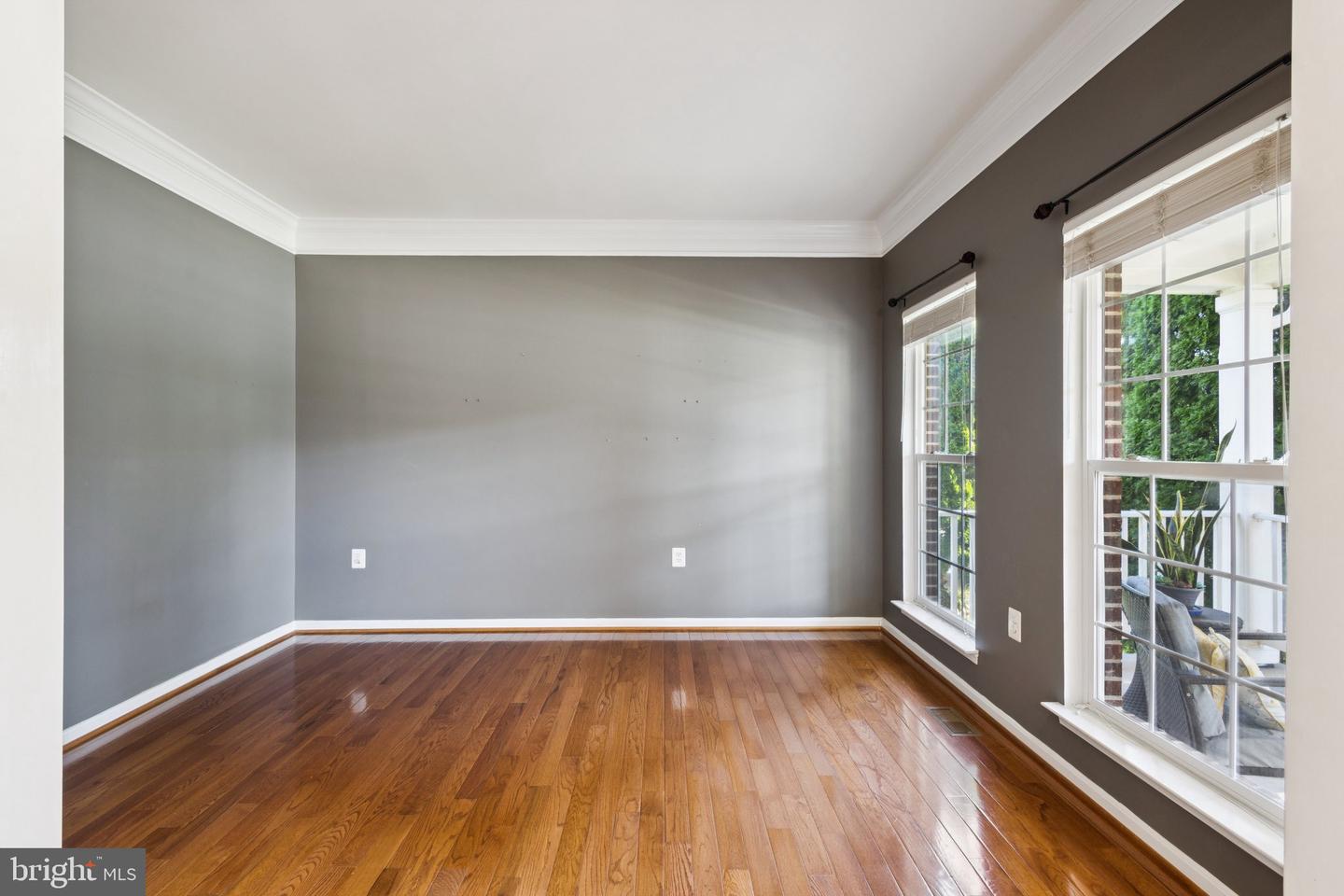 154 ALPINE DR SE, LEESBURG, Virginia 20175, 5 Bedrooms Bedrooms, ,3 BathroomsBathrooms,Residential,For sale,154 ALPINE DR SE,VALO2103696 MLS # VALO2103696