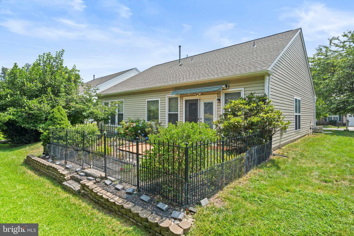 45 GOOSE CREEK CIR, FREDERICKSBURG, Virginia 22406, 2 Bedrooms Bedrooms, ,2 BathroomsBathrooms,Residential,For sale,45 GOOSE CREEK CIR,VAST2041592 MLS # VAST2041592