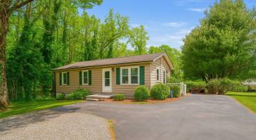13042 OLD GORDONSVILLE RD, ORANGE, Virginia 22960, 3 Bedrooms Bedrooms, 5 Rooms Rooms,1 BathroomBathrooms,Residential,For sale,13042 OLD GORDONSVILLE RD,VAOR2010450 MLS # VAOR2010450