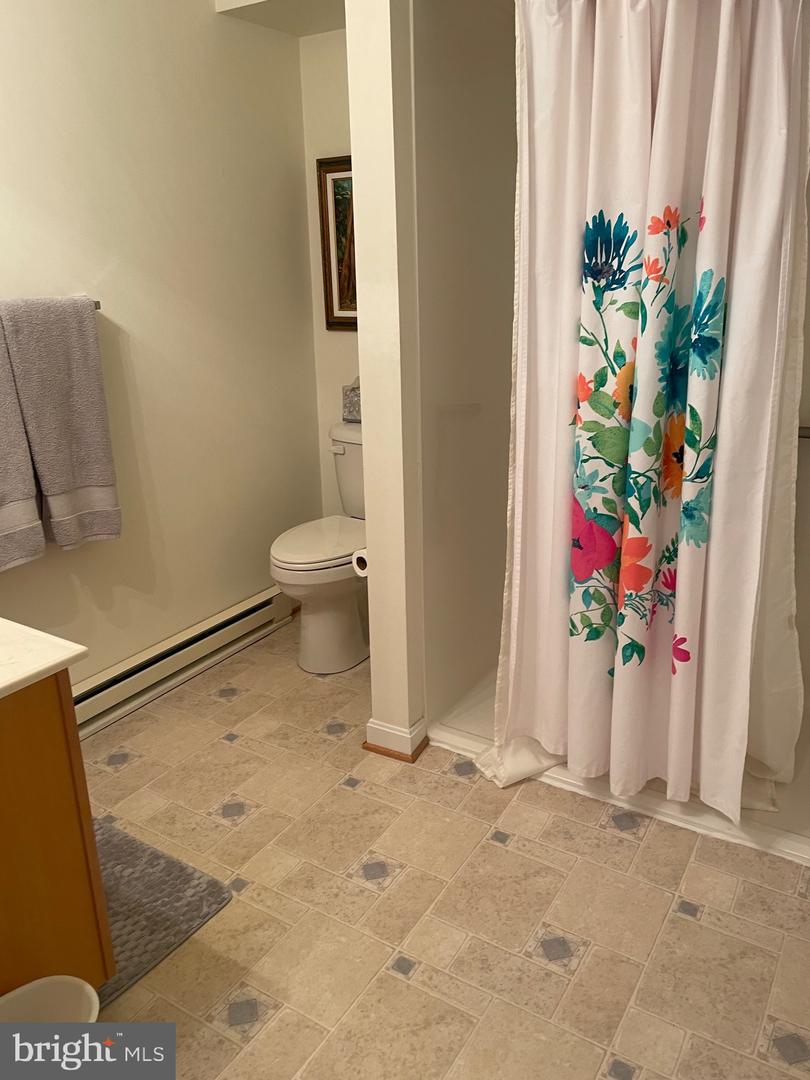 4285 GLORY RD, BEALETON, Virginia 22712, 4 Bedrooms Bedrooms, ,3 BathroomsBathrooms,Residential,For sale,4285 GLORY RD,VAFQ2017900 MLS # VAFQ2017900 4285 GLORY RD, BEALETON, Virginia 22712, 4 Bedrooms Bedrooms, ,3 BathroomsBathrooms,Residential,For sale,4285 GLORY RD,VAFQ2017900 MLS # VAFQ2017900