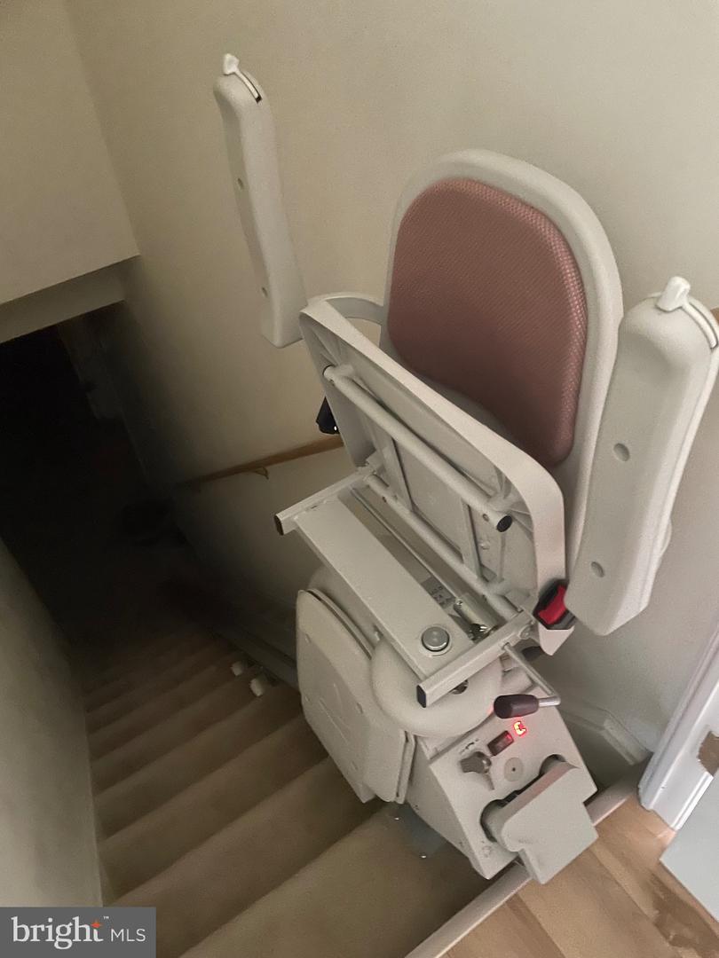 4285 GLORY RD, BEALETON, Virginia 22712, 4 Bedrooms Bedrooms, ,3 BathroomsBathrooms,Residential,For sale,4285 GLORY RD,VAFQ2017900 MLS # VAFQ2017900 4285 GLORY RD, BEALETON, Virginia 22712, 4 Bedrooms Bedrooms, ,3 BathroomsBathrooms,Residential,For sale,4285 GLORY RD,VAFQ2017900 MLS # VAFQ2017900