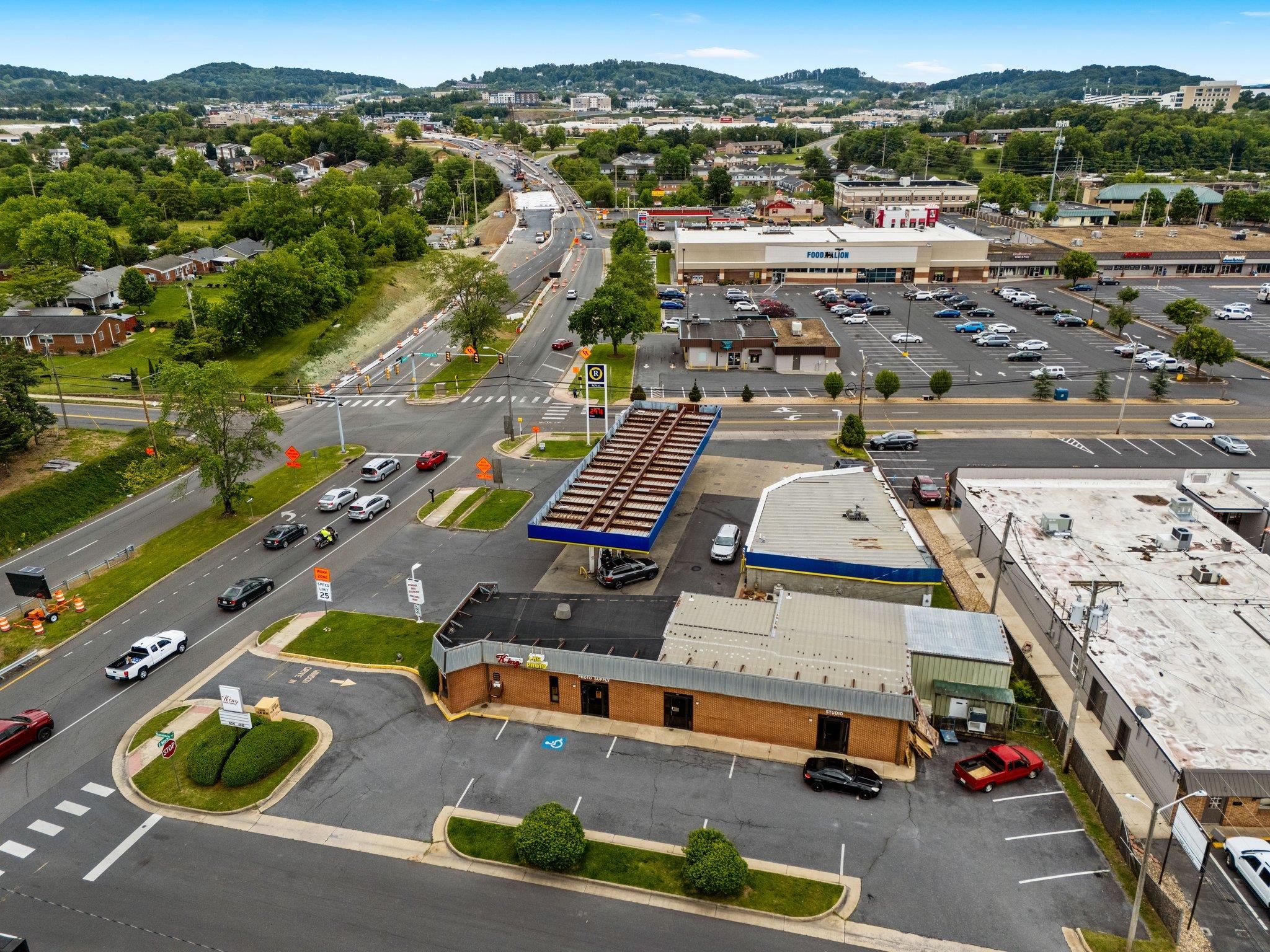889 E MARKET ST, HARRISONBURG, Virginia 22801, ,Commercial,889 E MARKET ST,667781 MLS # 667781