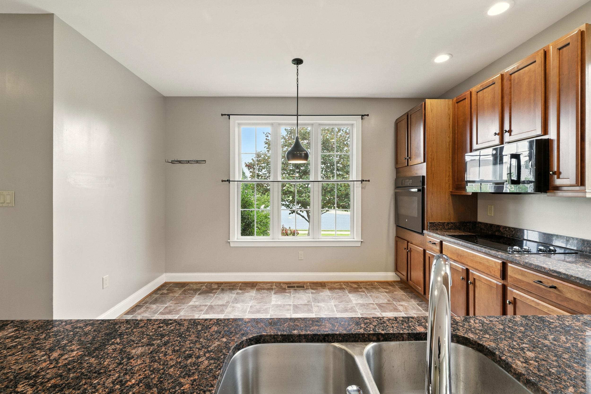 617 REDBUD LN, WOODSTOCK, Virginia 22664, 3 Bedrooms Bedrooms, ,2 BathroomsBathrooms,Residential,617 REDBUD LN,662861 MLS # 662861