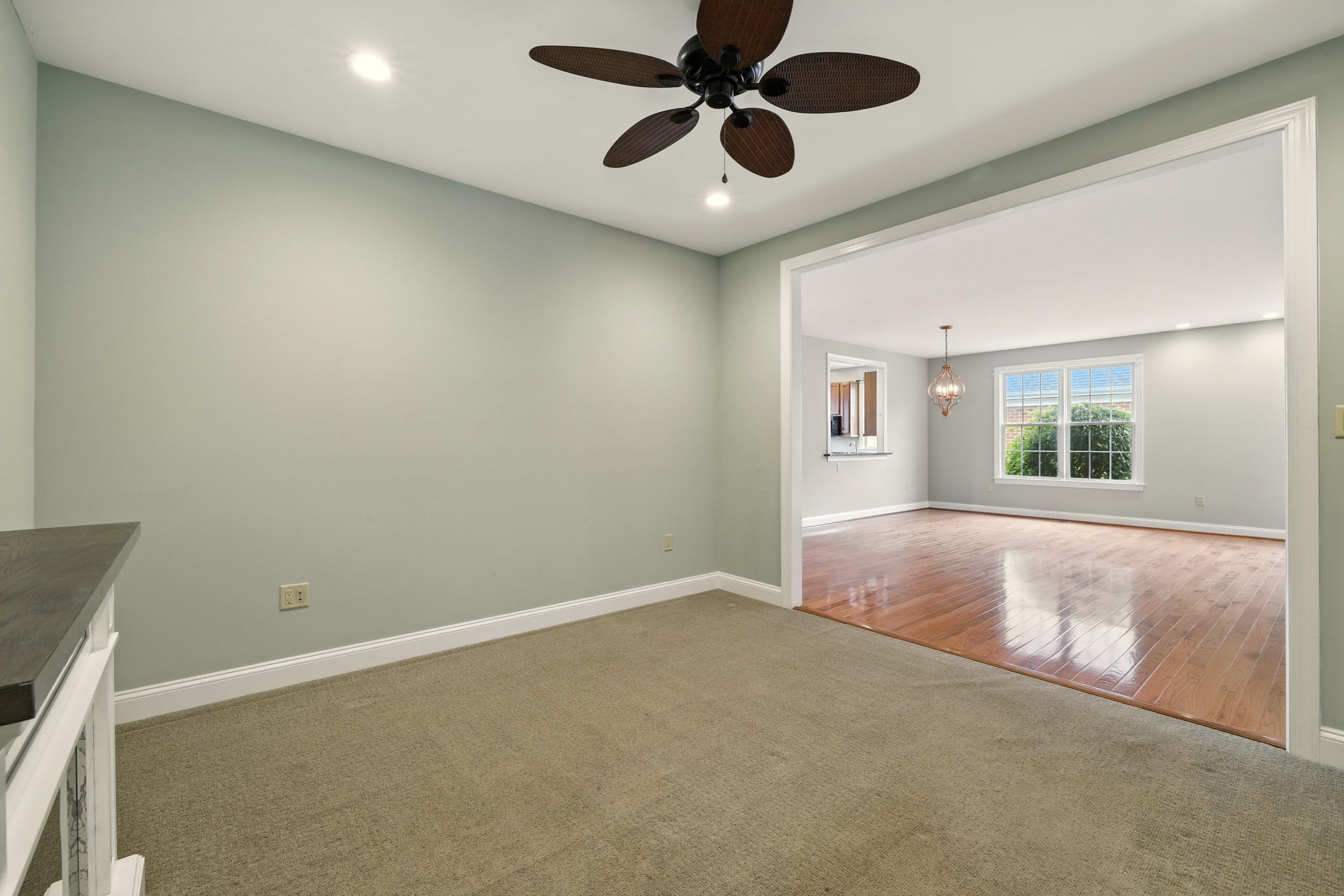 617 REDBUD LN, WOODSTOCK, Virginia 22664, 3 Bedrooms Bedrooms, ,2 BathroomsBathrooms,Residential,617 REDBUD LN,662861 MLS # 662861