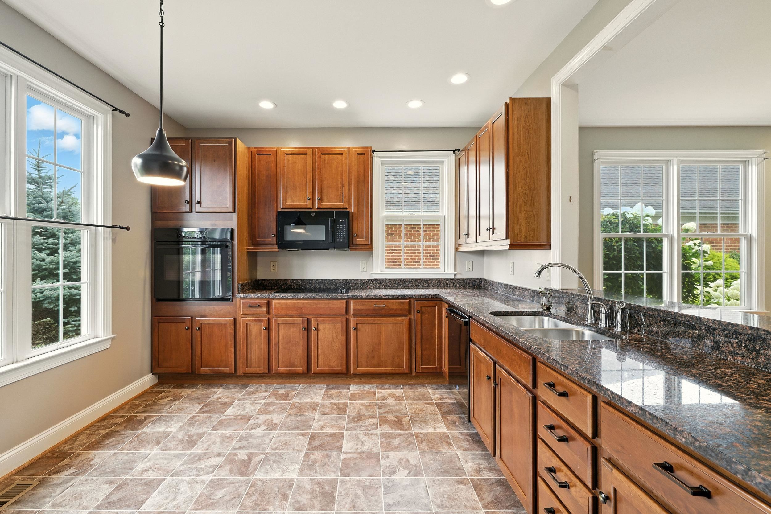 617 REDBUD LN, WOODSTOCK, Virginia 22664, 3 Bedrooms Bedrooms, ,2 BathroomsBathrooms,Residential,617 REDBUD LN,662861 MLS # 662861