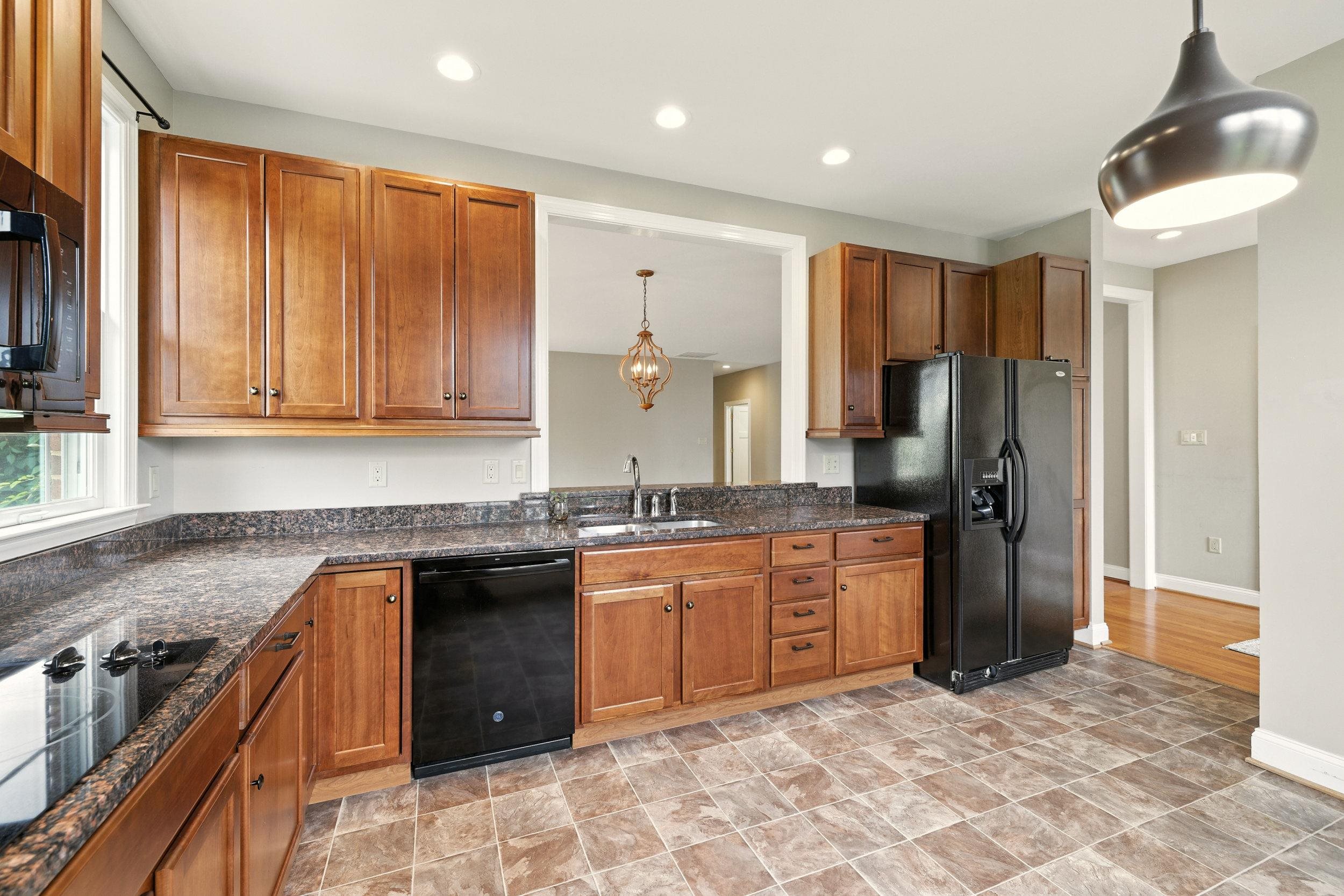 617 REDBUD LN, WOODSTOCK, Virginia 22664, 3 Bedrooms Bedrooms, ,2 BathroomsBathrooms,Residential,617 REDBUD LN,662861 MLS # 662861