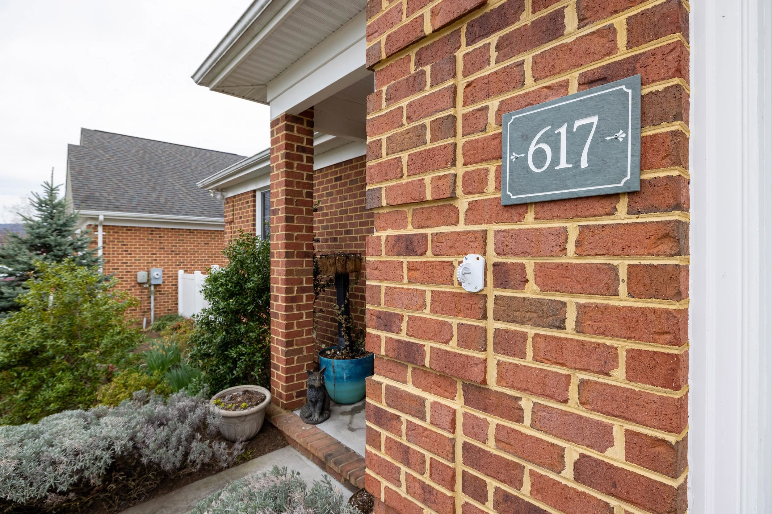 617 REDBUD LN, WOODSTOCK, Virginia 22664, 3 Bedrooms Bedrooms, ,2 BathroomsBathrooms,Residential,617 REDBUD LN,662861 MLS # 662861