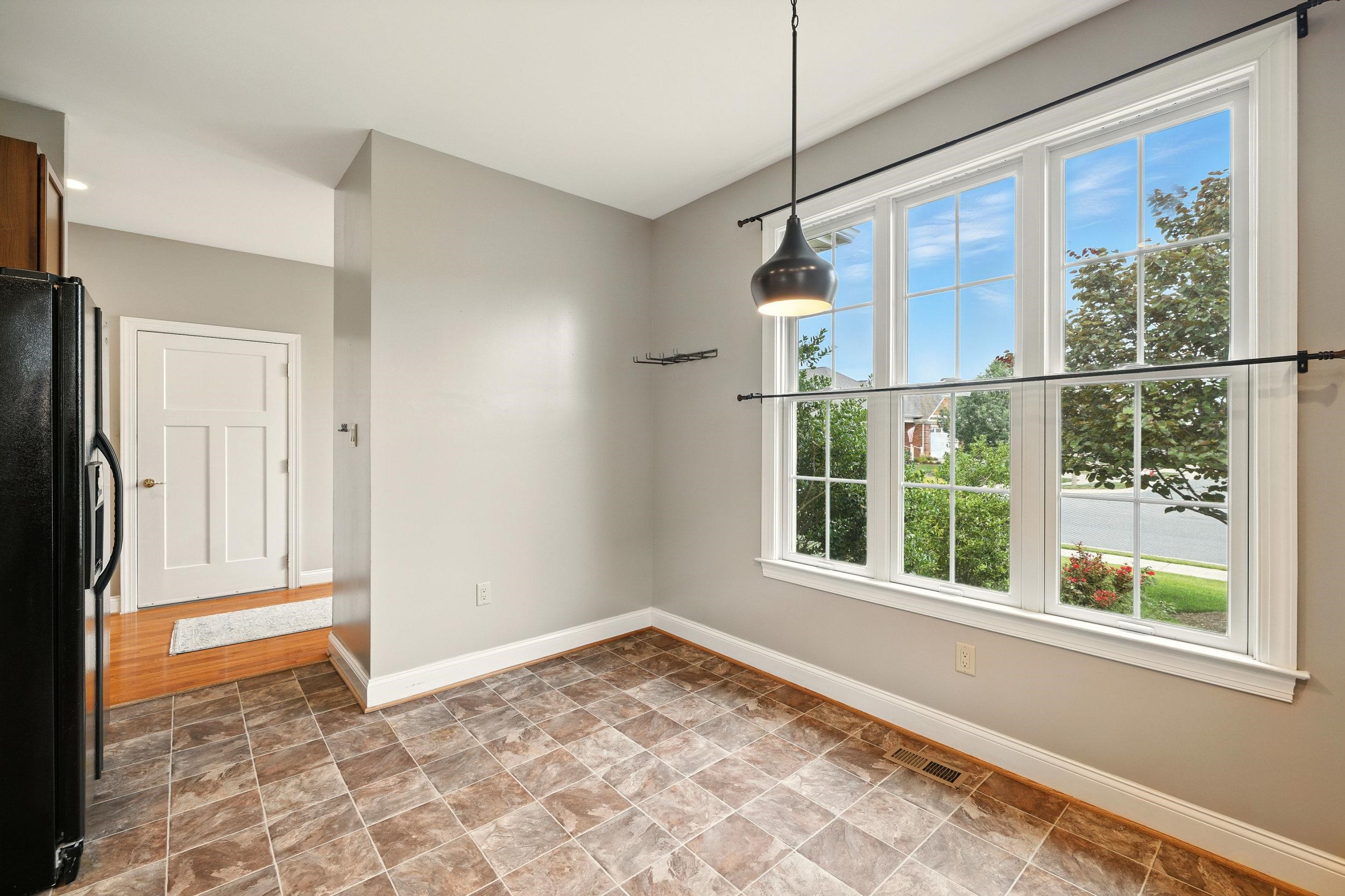 617 REDBUD LN, WOODSTOCK, Virginia 22664, 3 Bedrooms Bedrooms, ,2 BathroomsBathrooms,Residential,617 REDBUD LN,662861 MLS # 662861