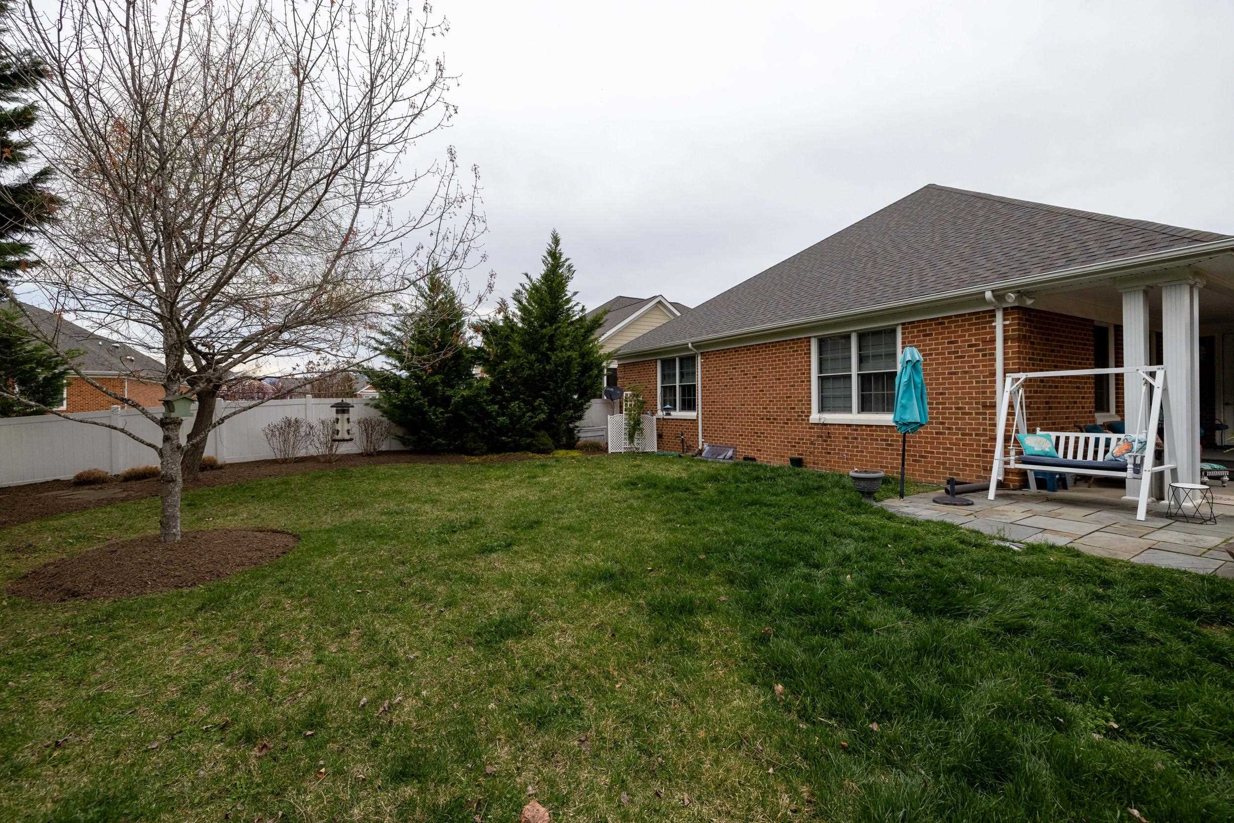 617 REDBUD LN, WOODSTOCK, Virginia 22664, 3 Bedrooms Bedrooms, ,2 BathroomsBathrooms,Residential,617 REDBUD LN,662861 MLS # 662861