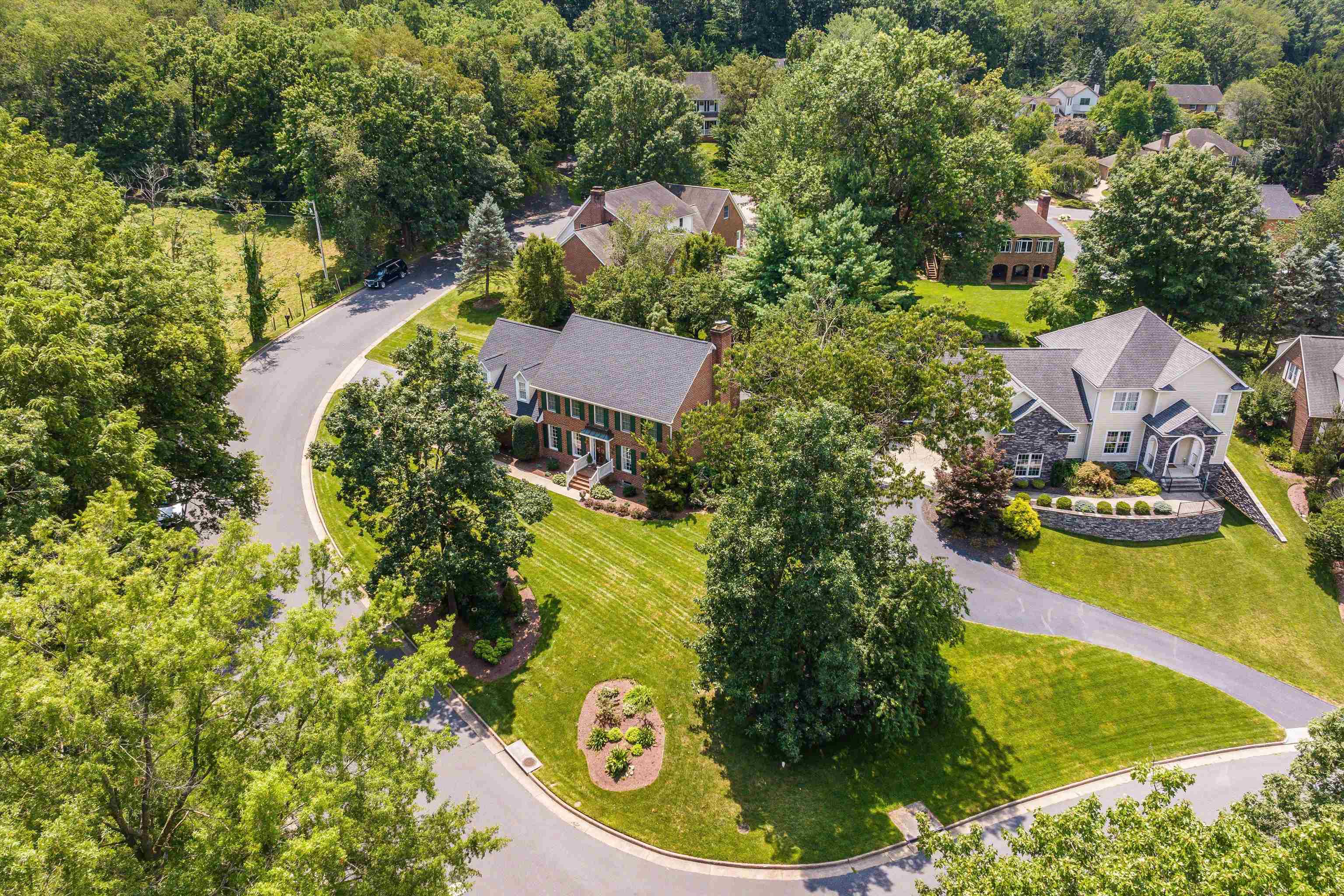 263 DIVOT DR, HARRISONBURG, Virginia 22802, 5 Bedrooms Bedrooms, ,2 BathroomsBathrooms,Residential,263 DIVOT DR,667778 MLS # 667778