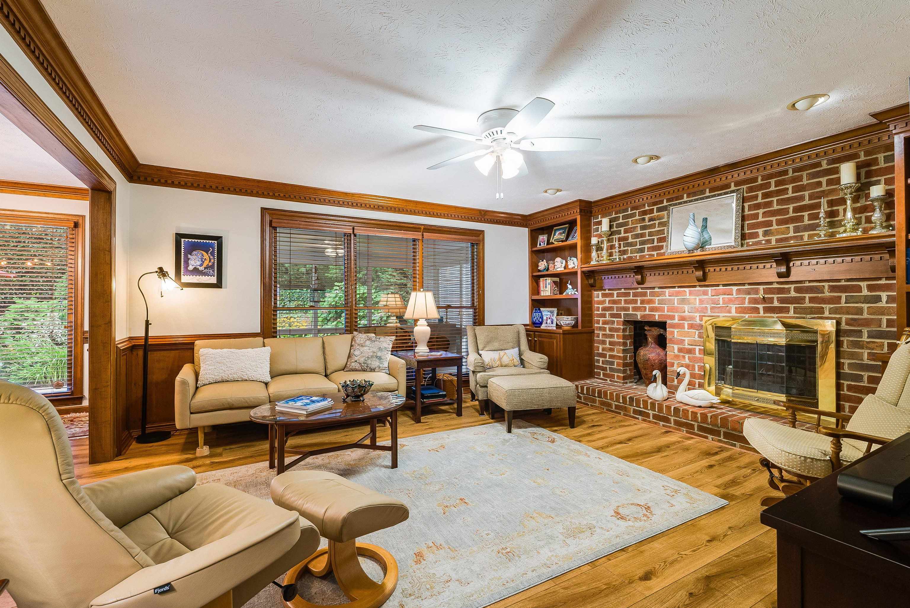 263 DIVOT DR, HARRISONBURG, Virginia 22802, 5 Bedrooms Bedrooms, ,2 BathroomsBathrooms,Residential,263 DIVOT DR,667778 MLS # 667778