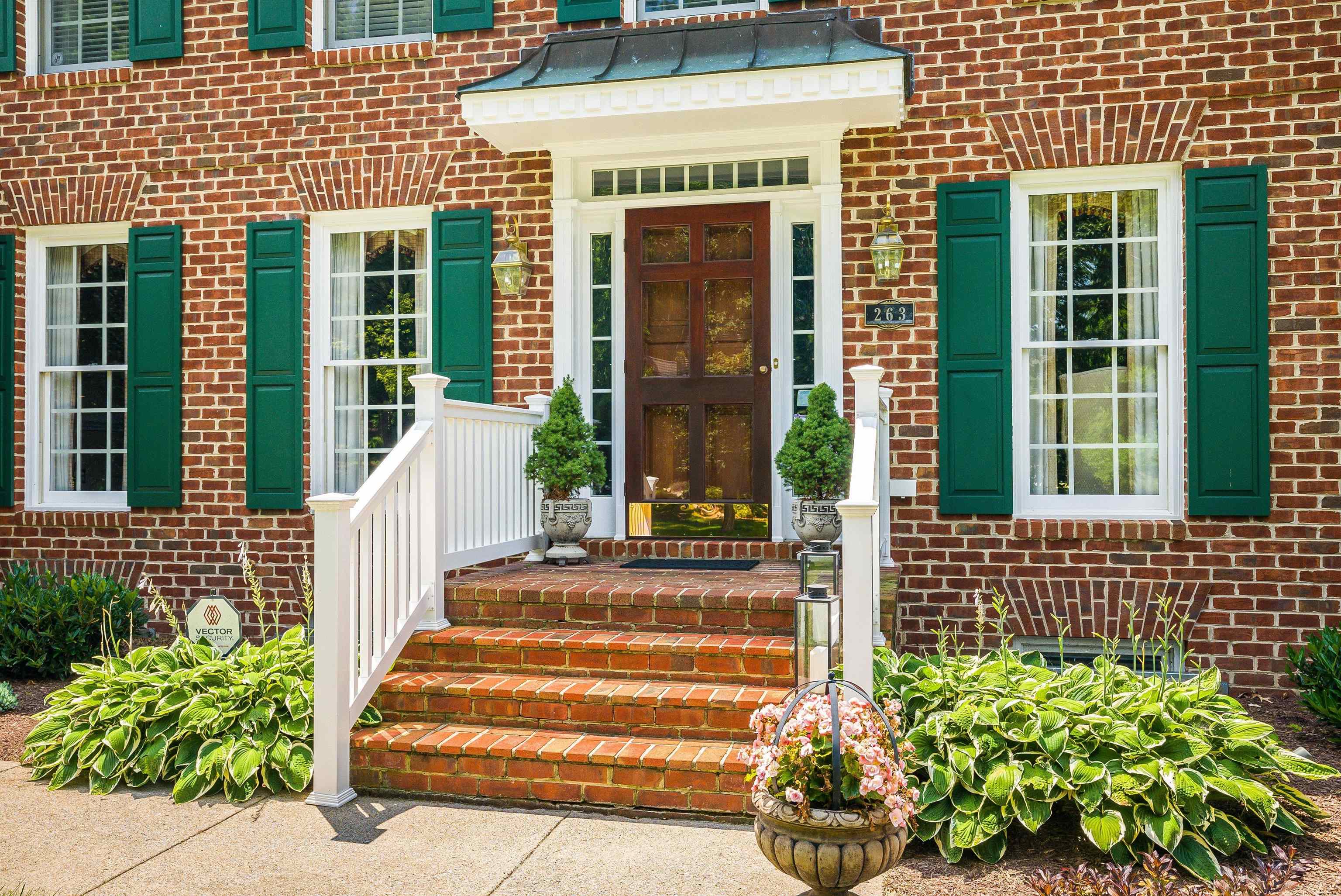 263 DIVOT DR, HARRISONBURG, Virginia 22802, 5 Bedrooms Bedrooms, ,2 BathroomsBathrooms,Residential,263 DIVOT DR,667778 MLS # 667778