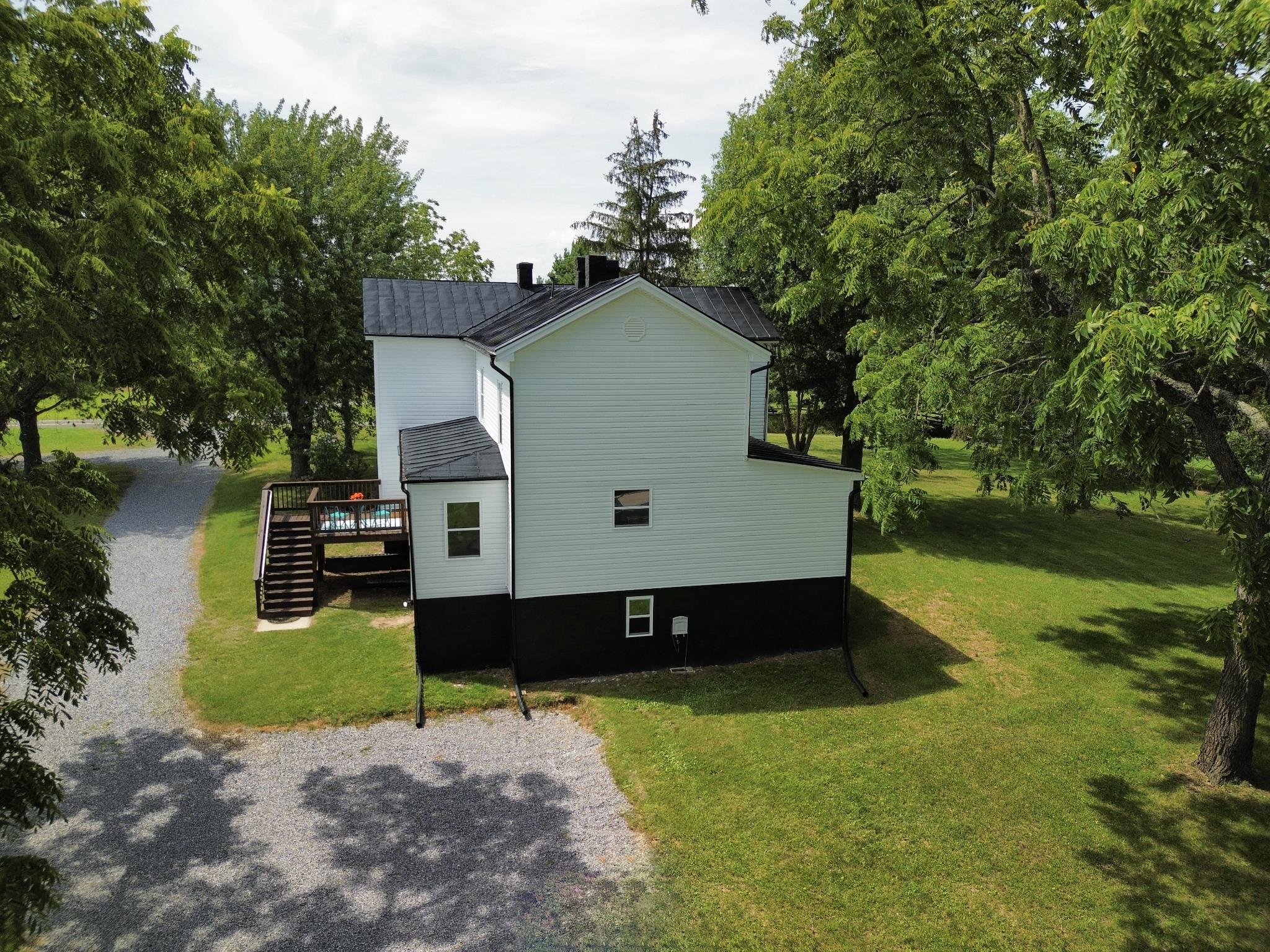 1159 NEW HOPE RD, STAUNTON, Virginia 24401, 5 Bedrooms Bedrooms, ,3 BathroomsBathrooms,Residential,1159 NEW HOPE RD,667779 MLS # 667779
