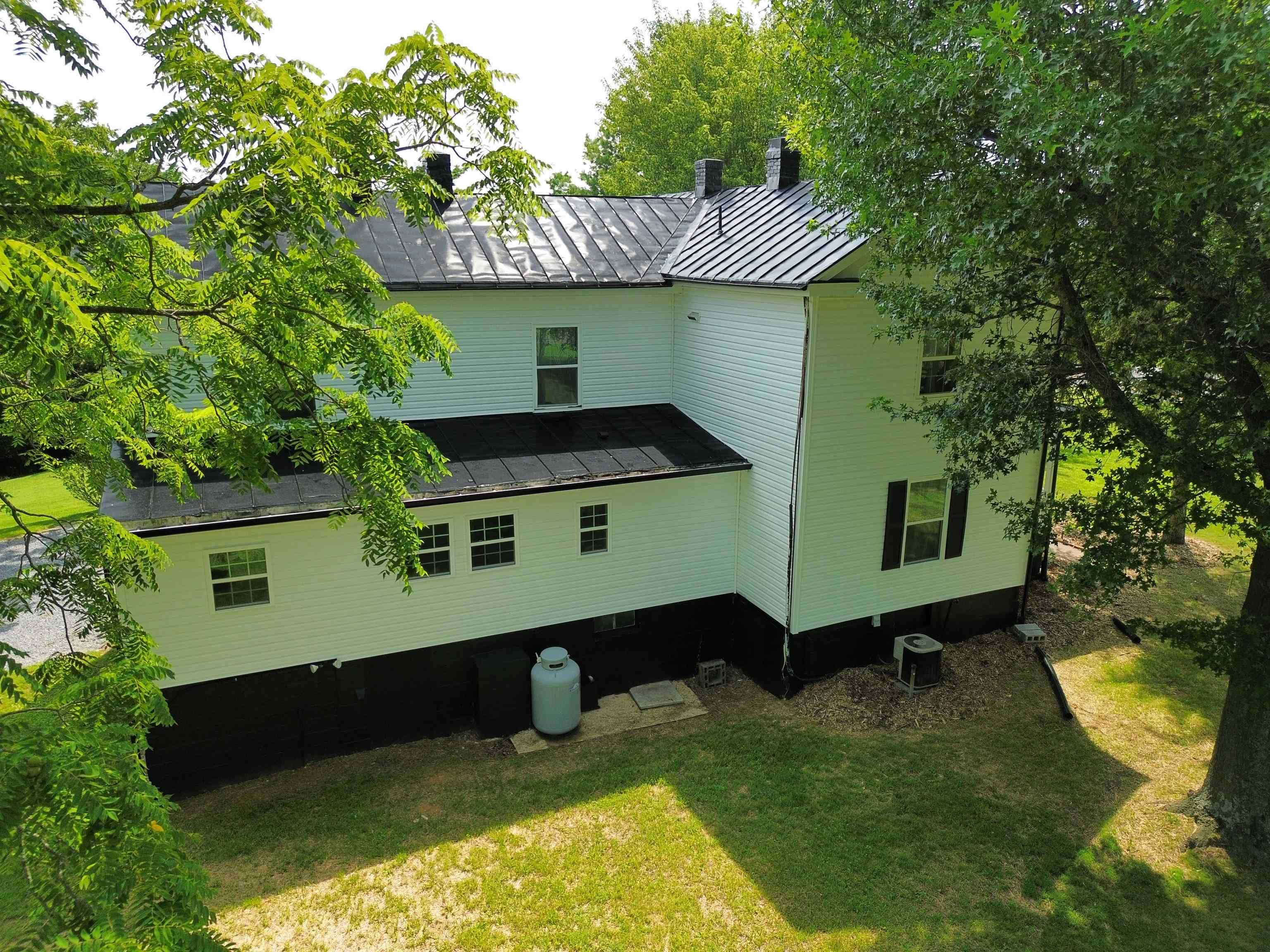1159 NEW HOPE RD, STAUNTON, Virginia 24401, 5 Bedrooms Bedrooms, ,3 BathroomsBathrooms,Residential,1159 NEW HOPE RD,667779 MLS # 667779