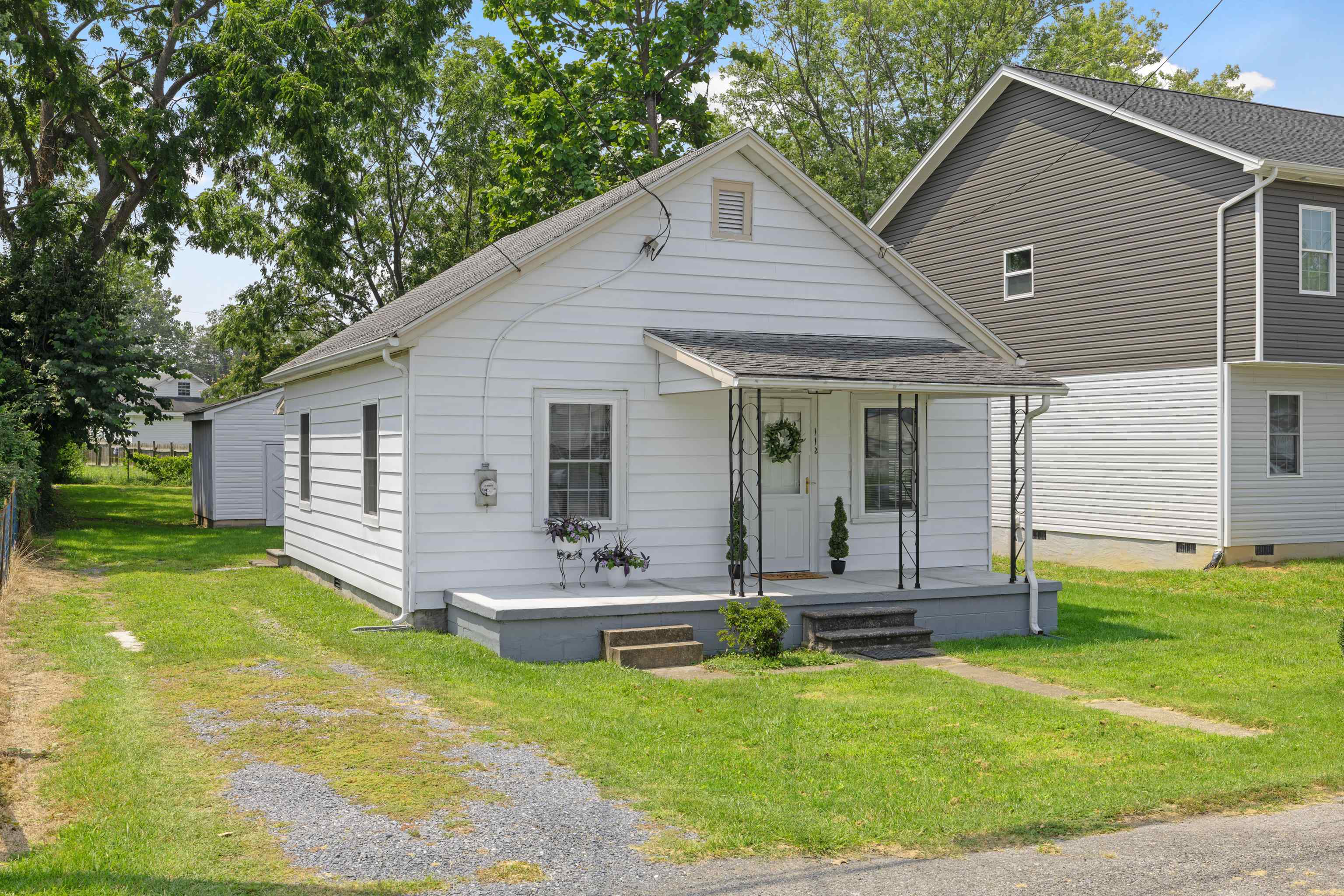 112 CONCORD PL, WAYNESBORO, Virginia 22980, 2 Bedrooms Bedrooms, ,1 BathroomBathrooms,Residential,112 CONCORD PL,667780 MLS # 667780