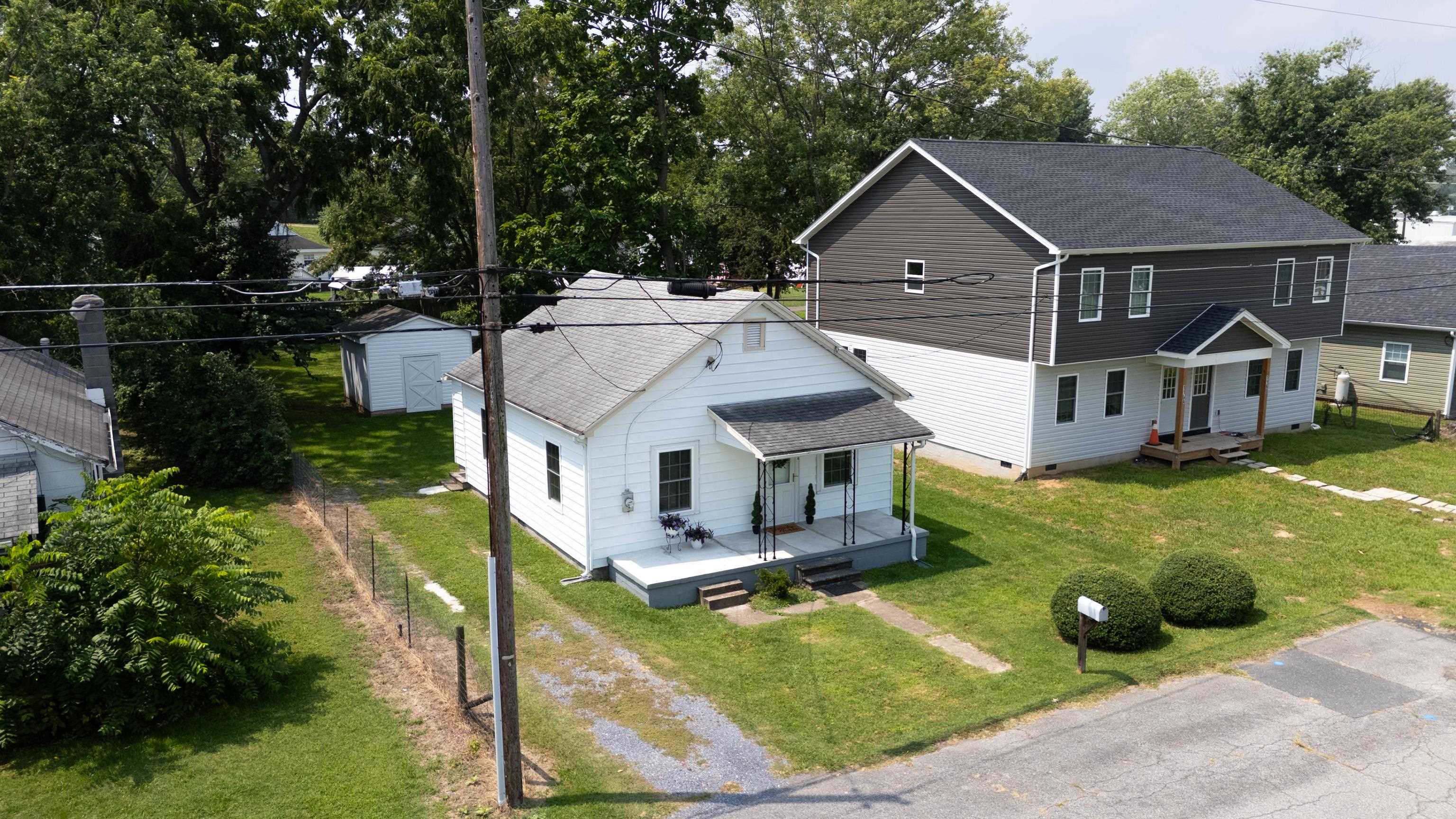 112 CONCORD PL, WAYNESBORO, Virginia 22980, 2 Bedrooms Bedrooms, ,1 BathroomBathrooms,Residential,112 CONCORD PL,667780 MLS # 667780