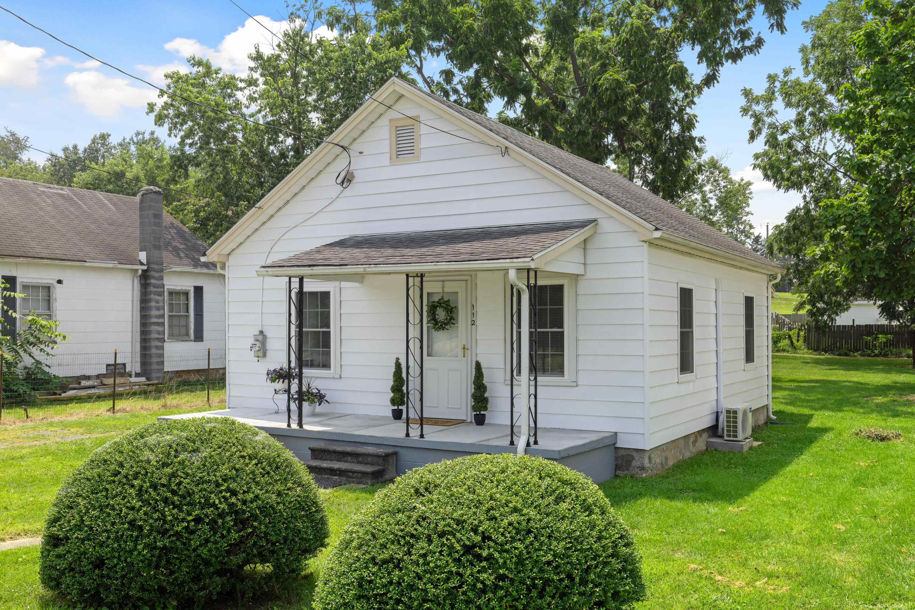 112 CONCORD PL, WAYNESBORO, Virginia 22980, 2 Bedrooms Bedrooms, ,1 BathroomBathrooms,Residential,112 CONCORD PL,667780 MLS # 667780