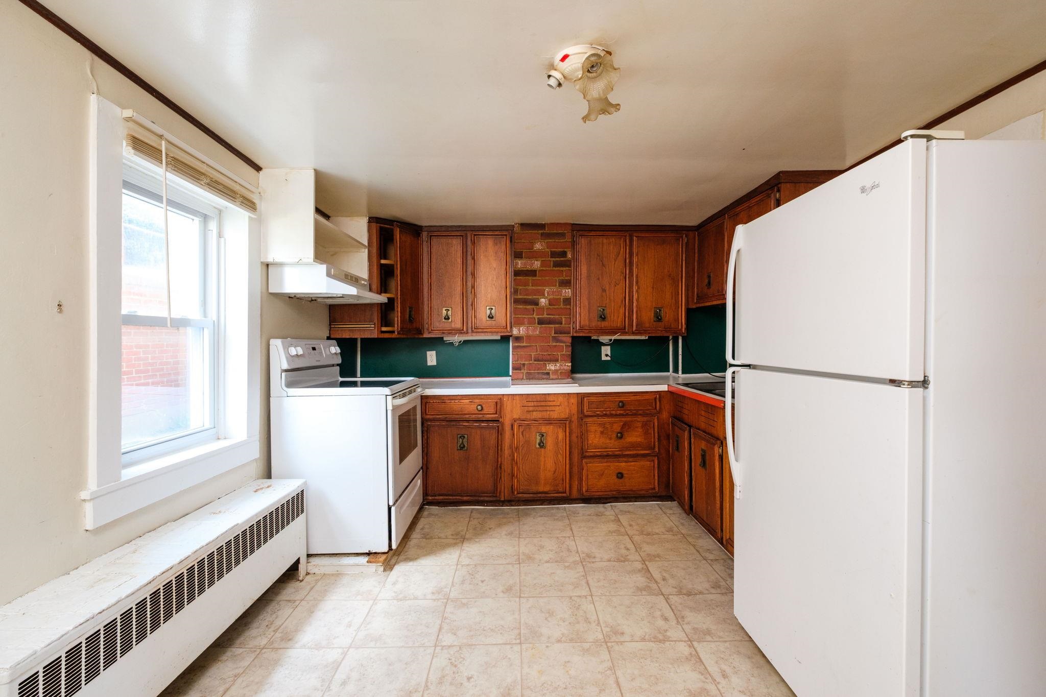 9525 S CONGRESS ST, NEW MARKET, Virginia 22844, 4 Bedrooms Bedrooms, ,1 BathroomBathrooms,Residential,9525 S CONGRESS ST,667789 MLS # 667789