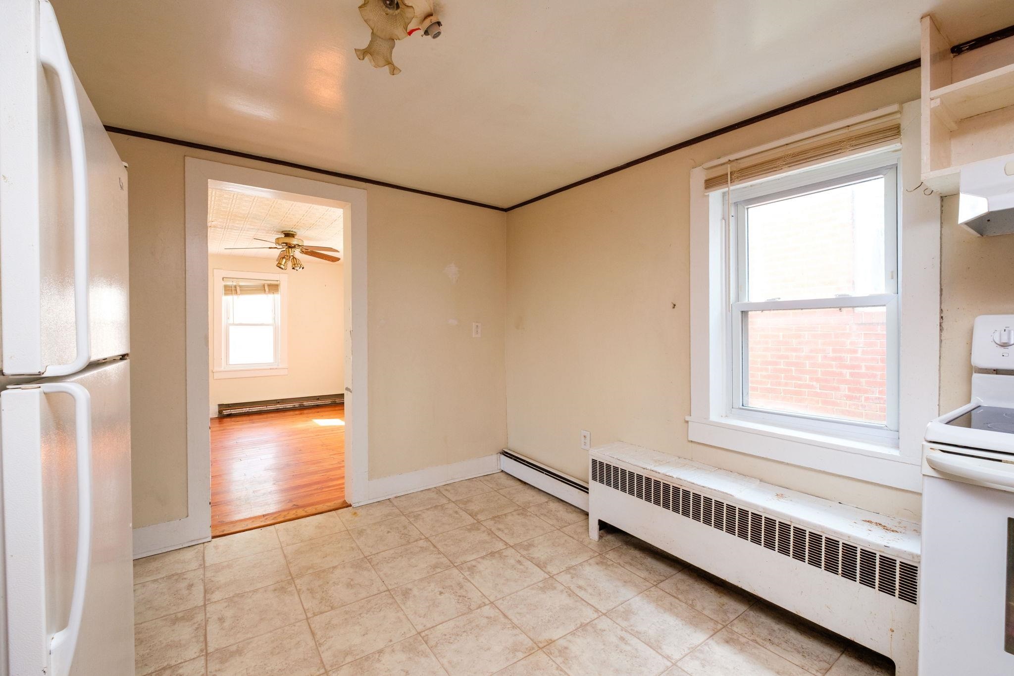 9525 S CONGRESS ST, NEW MARKET, Virginia 22844, 4 Bedrooms Bedrooms, ,1 BathroomBathrooms,Residential,9525 S CONGRESS ST,667789 MLS # 667789
