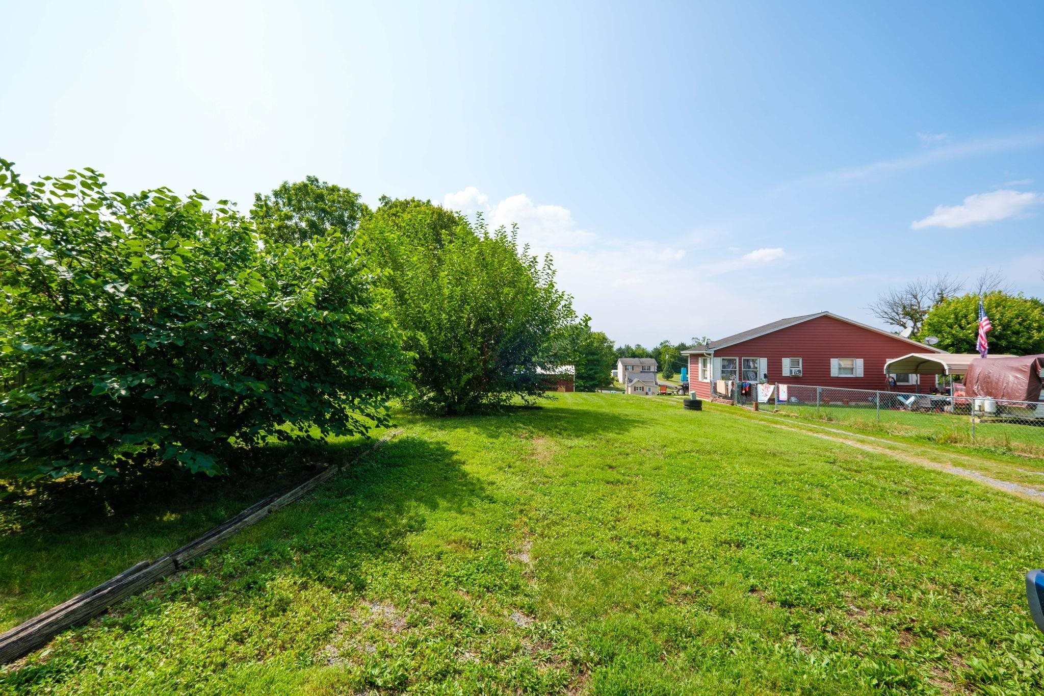 9525 S CONGRESS ST, NEW MARKET, Virginia 22844, 4 Bedrooms Bedrooms, ,1 BathroomBathrooms,Residential,9525 S CONGRESS ST,667789 MLS # 667789