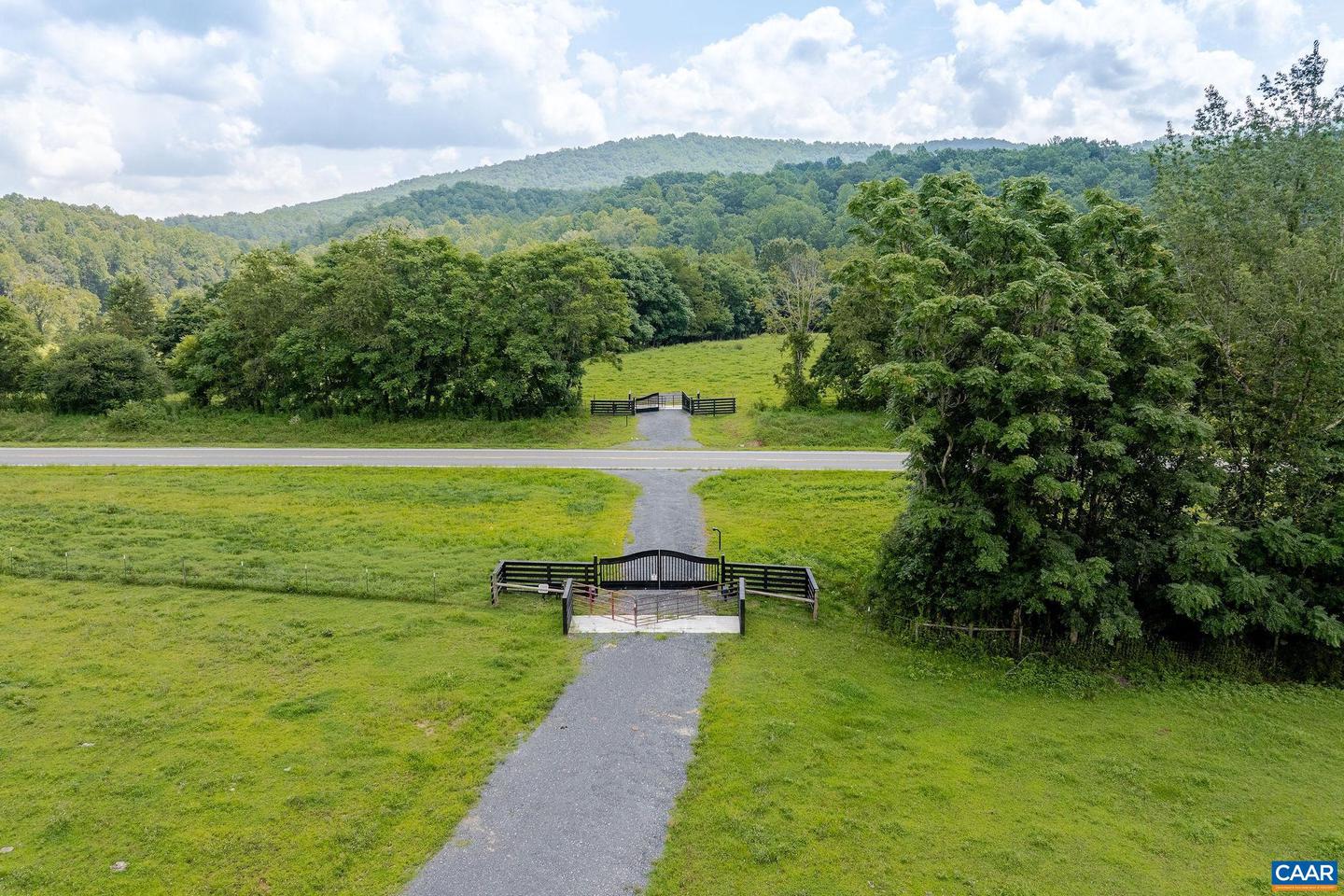 5321 RIVER RD, FABER, Virginia 22938, 3 Bedrooms Bedrooms, ,3 BathroomsBathrooms,Residential,For sale,5321 RIVER RD,667329 MLS # 667329