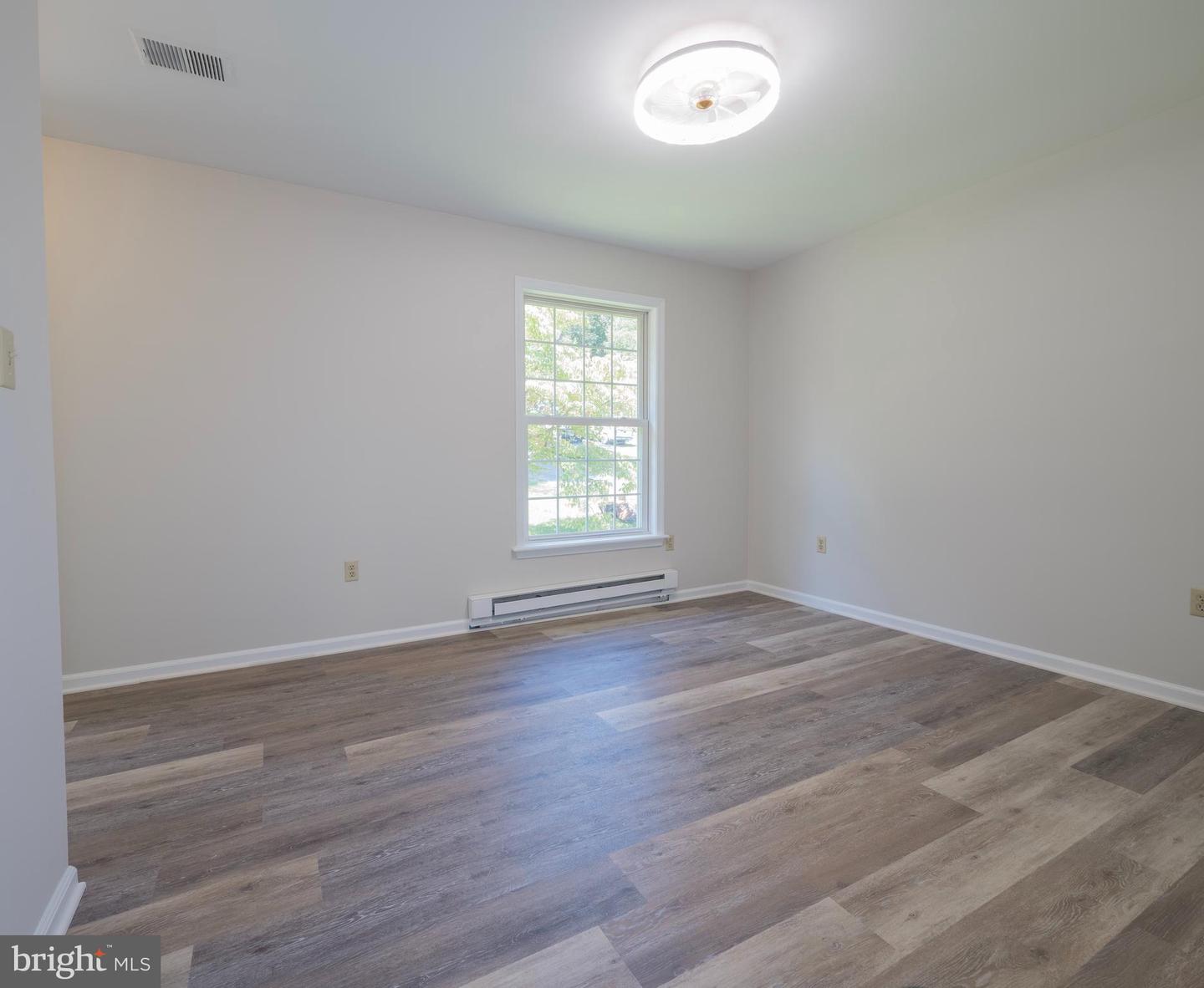 109 ARROWHEAD TRL, WINCHESTER, Virginia 22602, 3 Bedrooms Bedrooms, ,3 BathroomsBathrooms,Residential,For sale,109 ARROWHEAD TRL,VAFV2035888 MLS # VAFV2035888