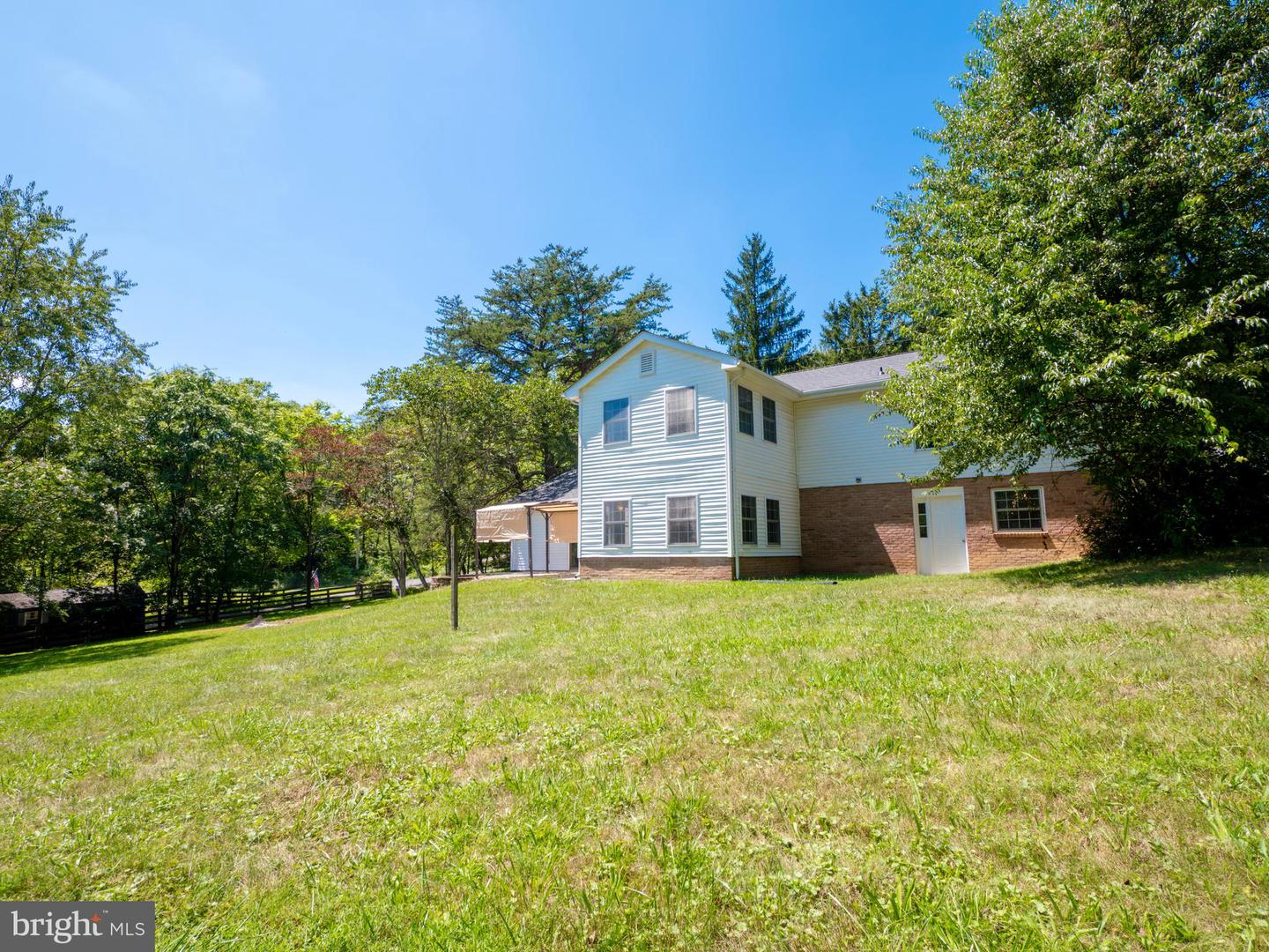 109 ARROWHEAD TRL, WINCHESTER, Virginia 22602, 3 Bedrooms Bedrooms, ,3 BathroomsBathrooms,Residential,For sale,109 ARROWHEAD TRL,VAFV2035888 MLS # VAFV2035888