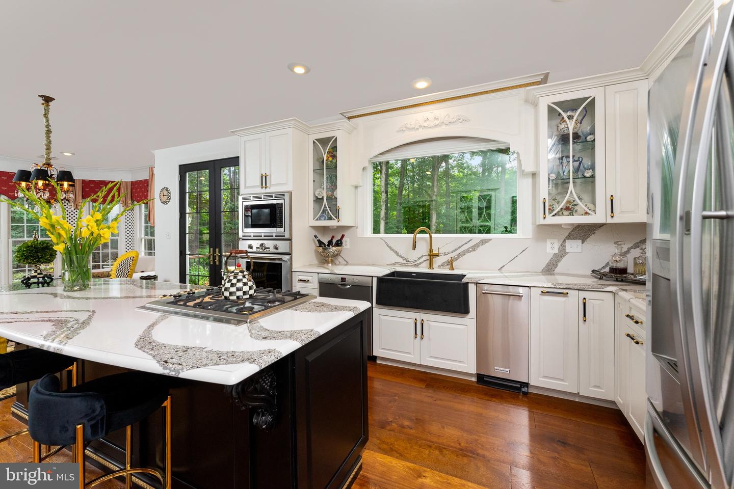 9808 PORTSIDE DR, BURKE, Virginia 22015, 4 Bedrooms Bedrooms, ,4 BathroomsBathrooms,Residential,For sale,9808 PORTSIDE DR,VAFX2260078 MLS # VAFX2260078
