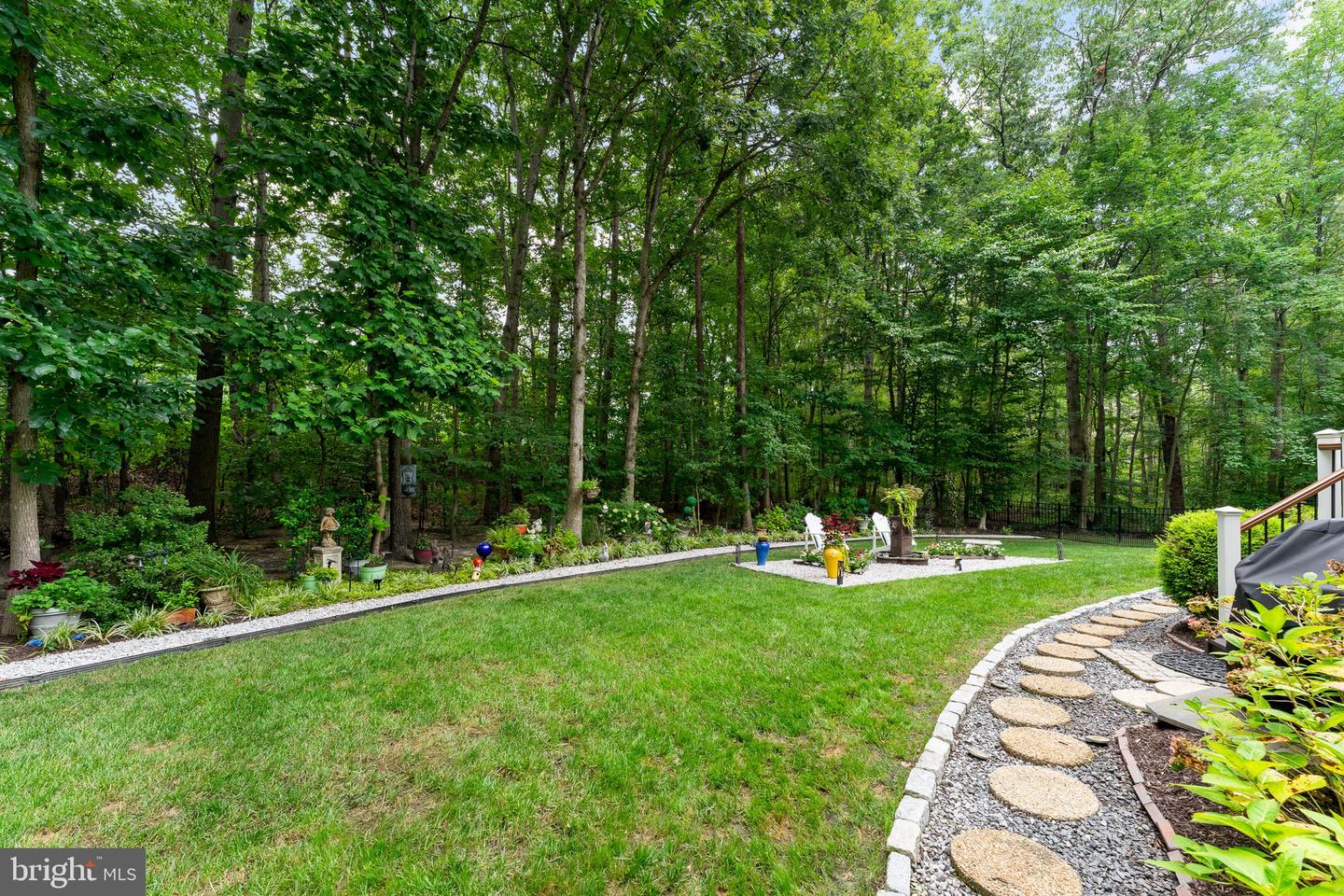 9808 PORTSIDE DR, BURKE, Virginia 22015, 4 Bedrooms Bedrooms, ,4 BathroomsBathrooms,Residential,For sale,9808 PORTSIDE DR,VAFX2260078 MLS # VAFX2260078