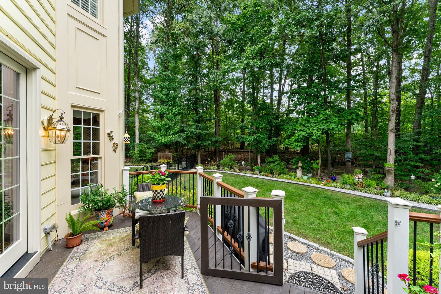 9808 PORTSIDE DR, BURKE, Virginia 22015, 4 Bedrooms Bedrooms, ,4 BathroomsBathrooms,Residential,For sale,9808 PORTSIDE DR,VAFX2260078 MLS # VAFX2260078
