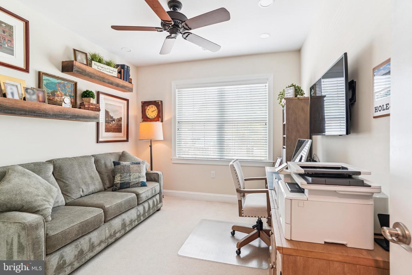 15140 HEATHER MILL LN #201, HAYMARKET, Virginia 20169, 2 Bedrooms Bedrooms, 8 Rooms Rooms,2 BathroomsBathrooms,Residential,For sale,15140 HEATHER MILL LN #201,VAPW2101172 MLS # VAPW2101172